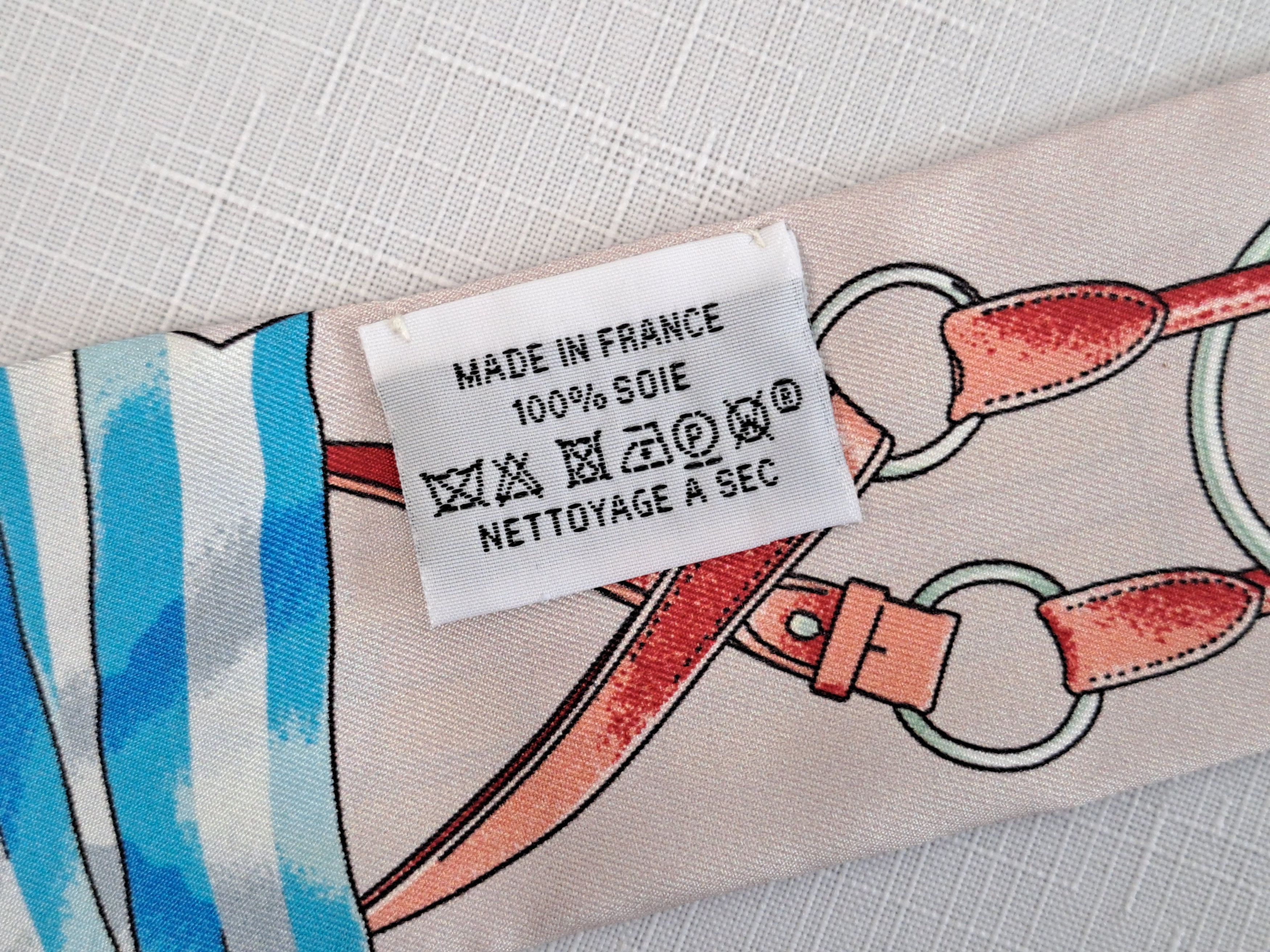 Hermes HERMES Paris silk twilly scarf. Size ONE SIZE - 16 Thumbnail