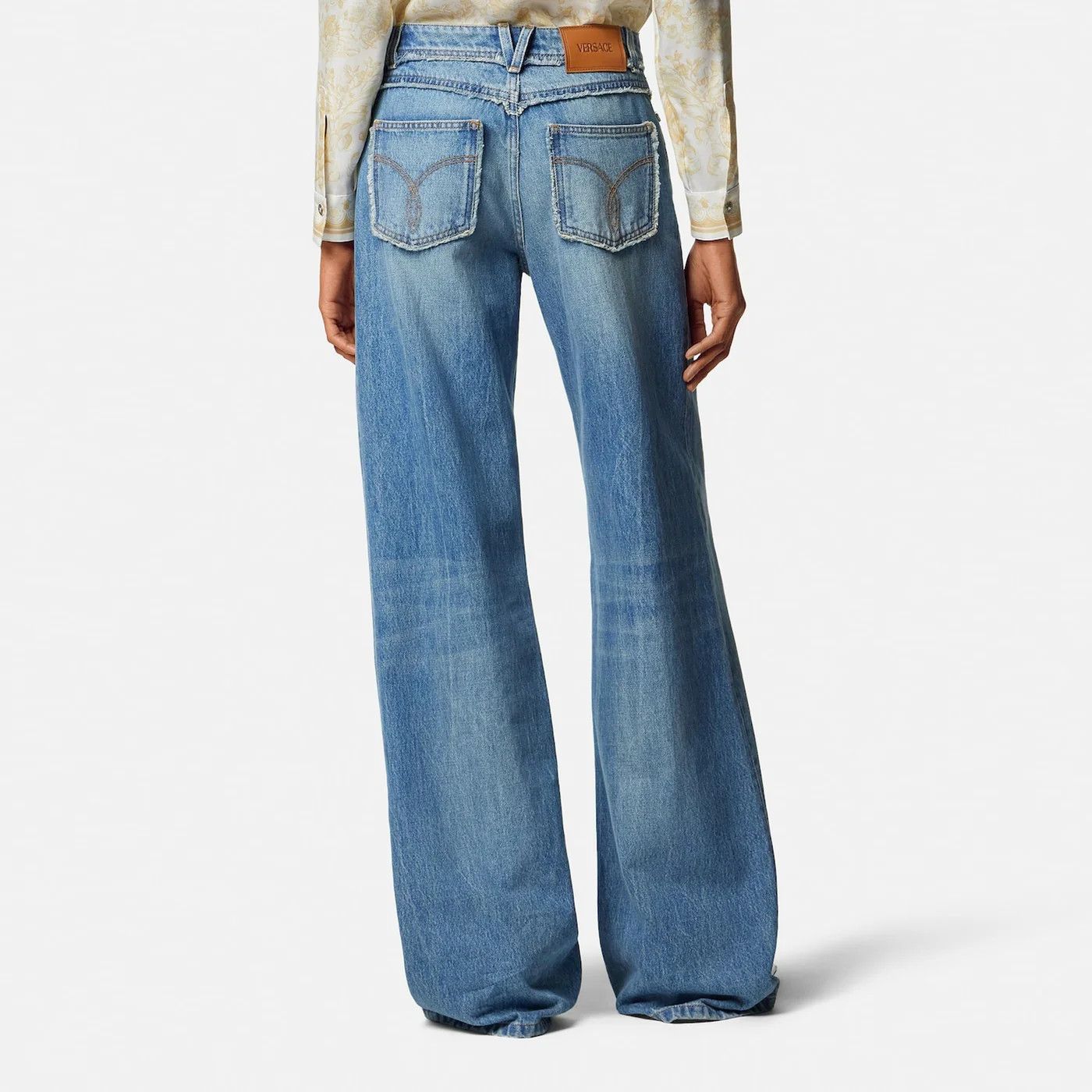 Versace o1d2blof0426 Denim Jeans in Blue Size 25" / US 0 / IT 36 - 3 Thumbnail