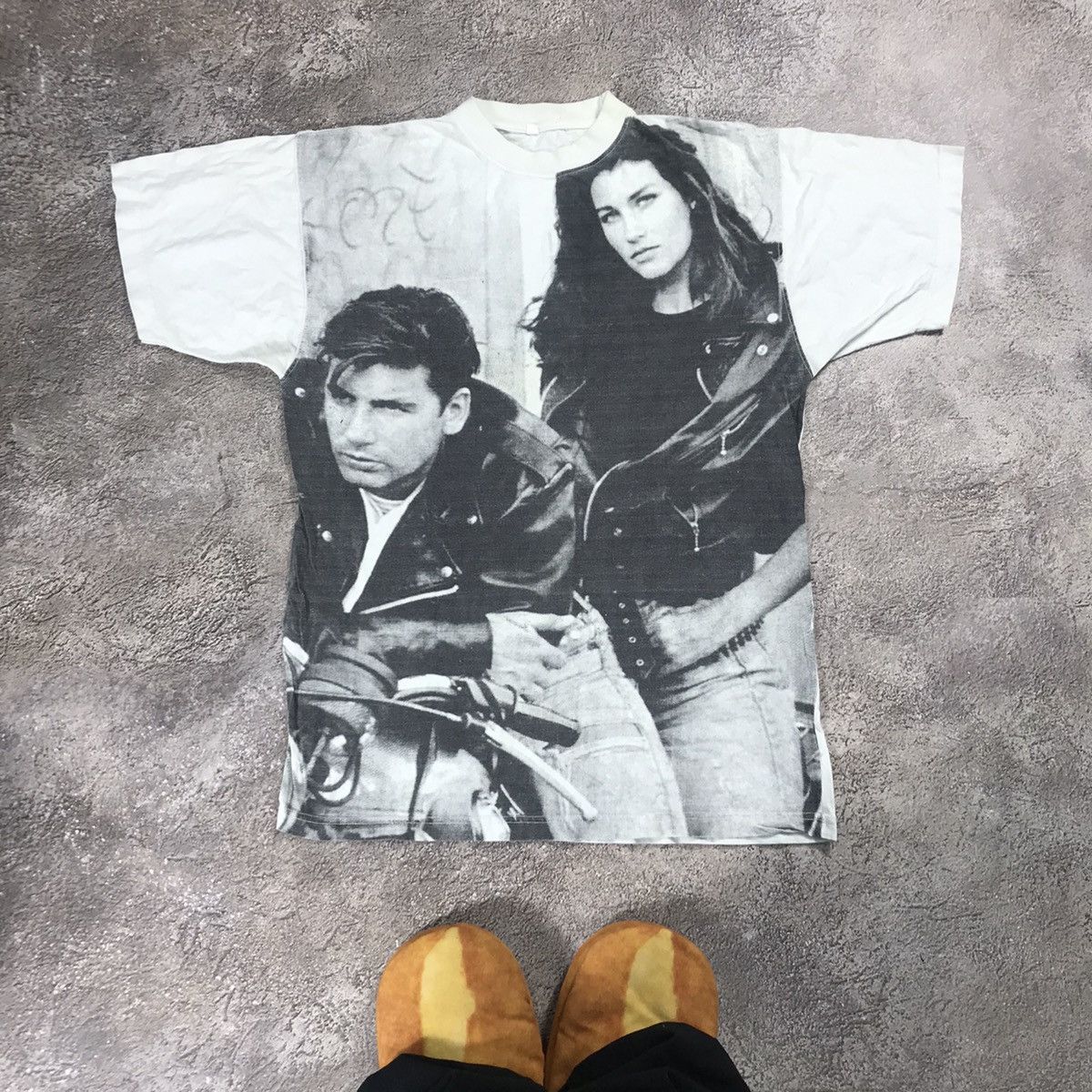 Vintage Vintage 90s Y2K Graphic Tee All Over Print Couple Photo Grun Size US L / EU 52-54 / 3 - 1 Thumbnail