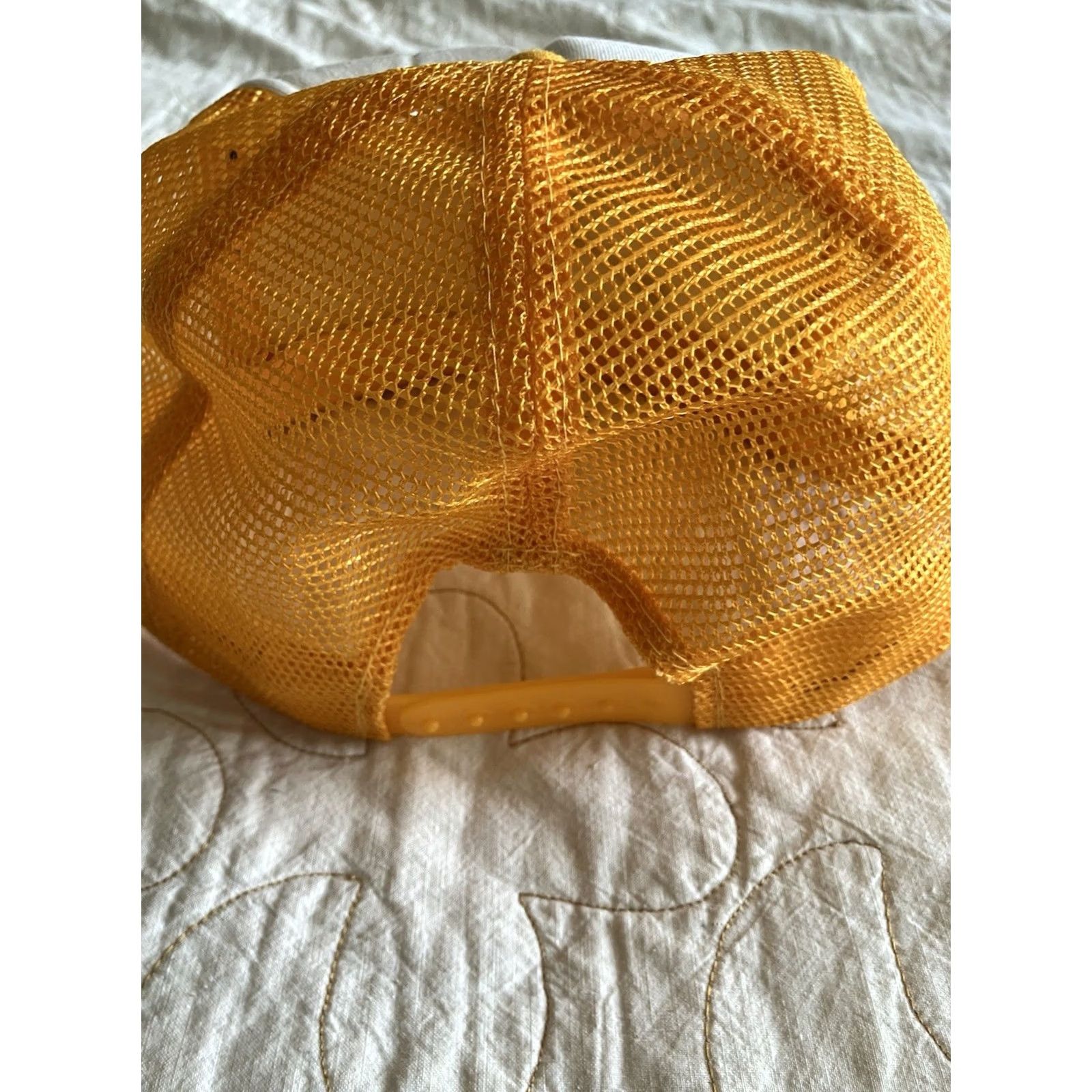 Vintage VINTAGE Cabela's Trucker Hat Men One Size Yellow Size ONE SIZE - 2 Thumbnail