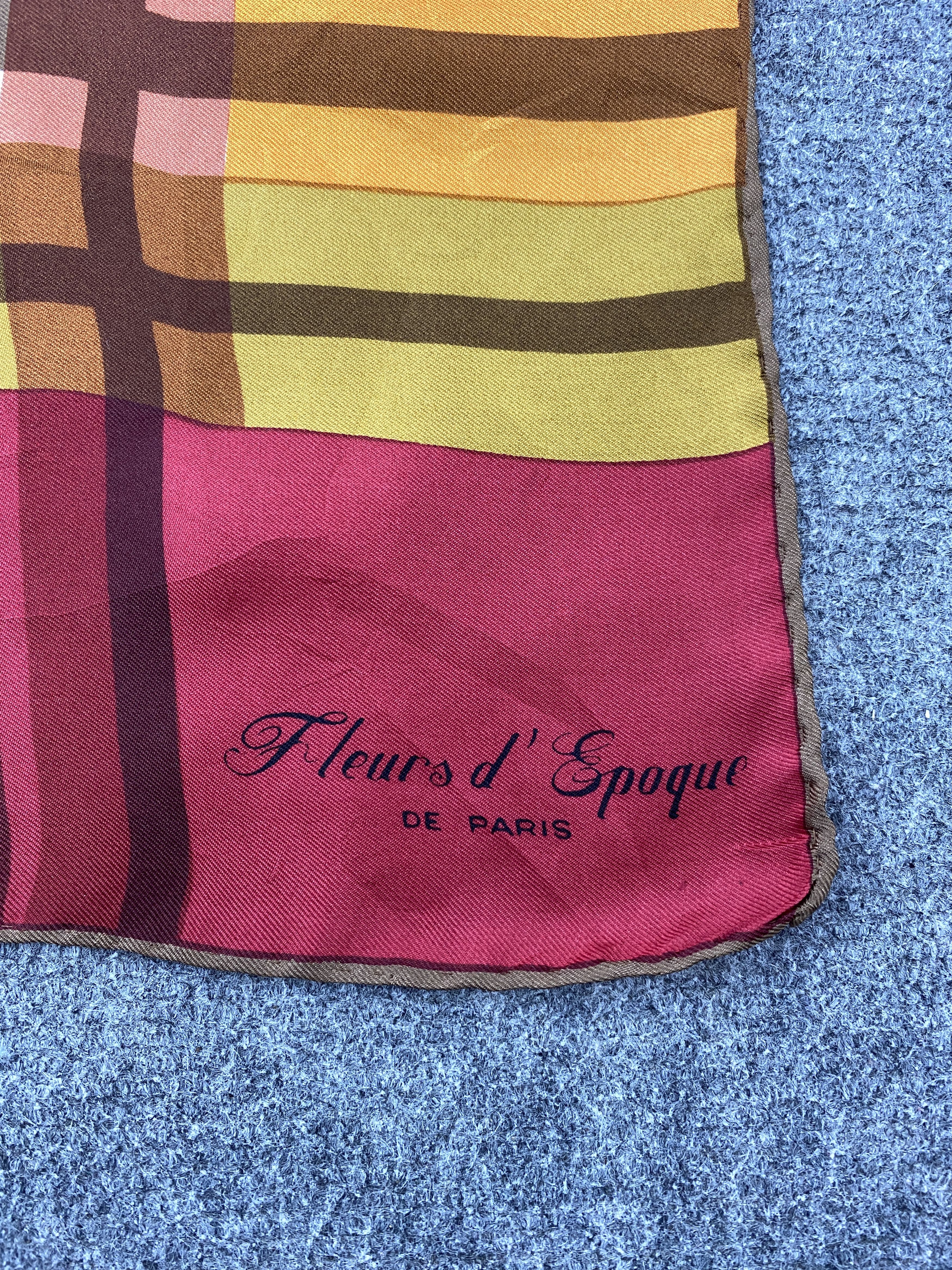 Vintage Vintage 70s Italian Designer Silk Scatf SN0135 Size ONE SIZE - 5 Thumbnail