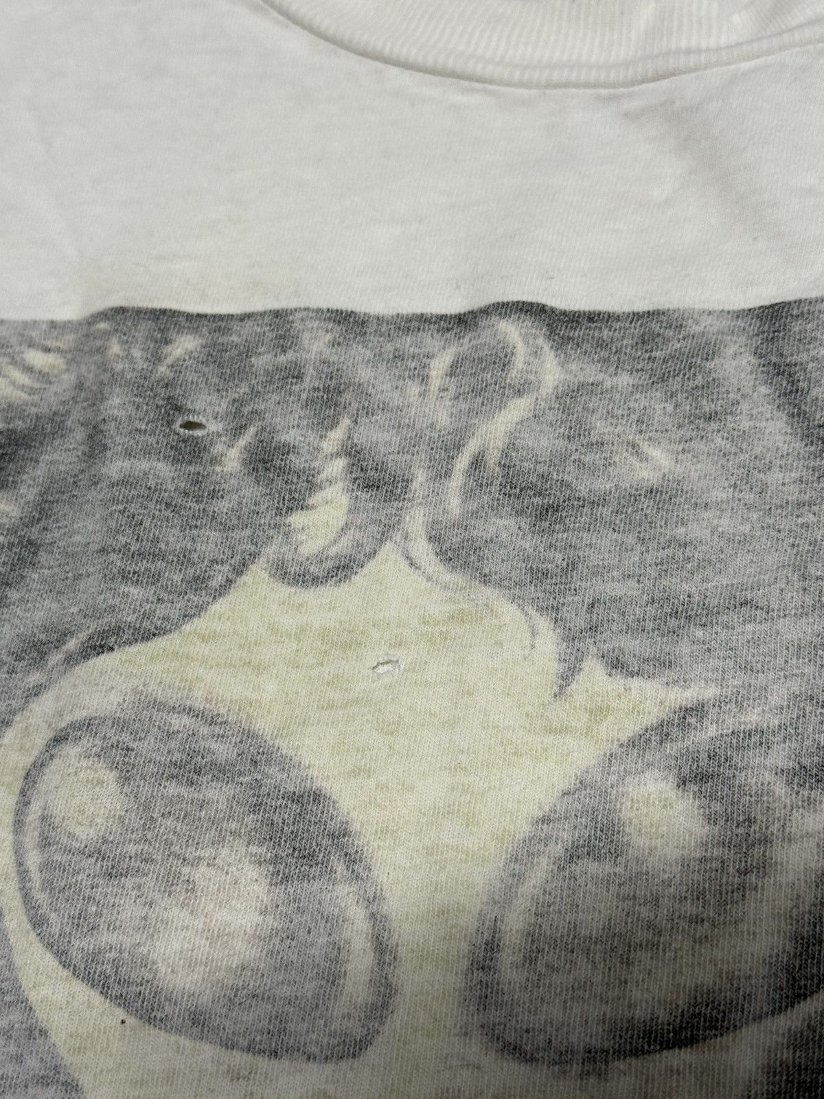 Vintage Vintage 90’s Alien Jim Morrison Parody T-Shirt Size Large Size US L / EU 52-54 / 3 - 6 Thumbnail