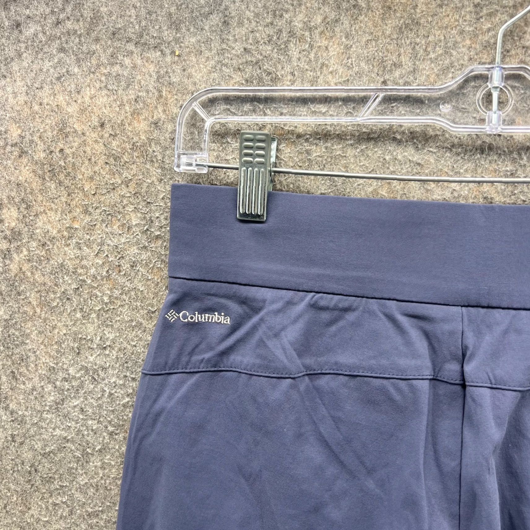 Vintage Columbia Capri Pants Women Small Blue Omni-Shield Stretch Casual Water Repellent Size 28" / US 6 / IT 42 - 6 Thumbnail