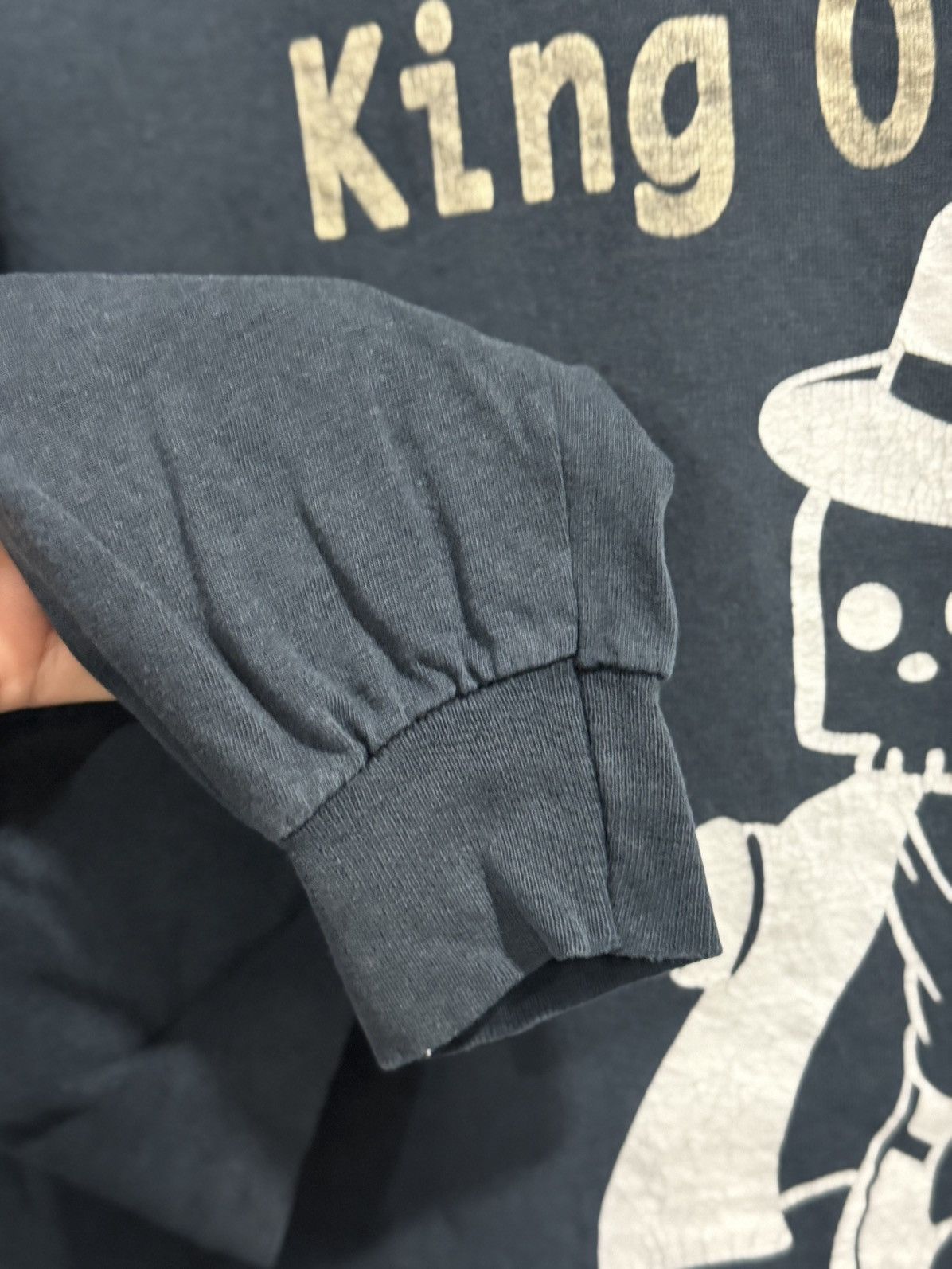 Band Tees × Rap Tees × Vintage Vintage Skulls King Of Pop By Giant Musk Long Sleeve Faded T Size US L / EU 52-54 / 3 - 6 Thumbnail
