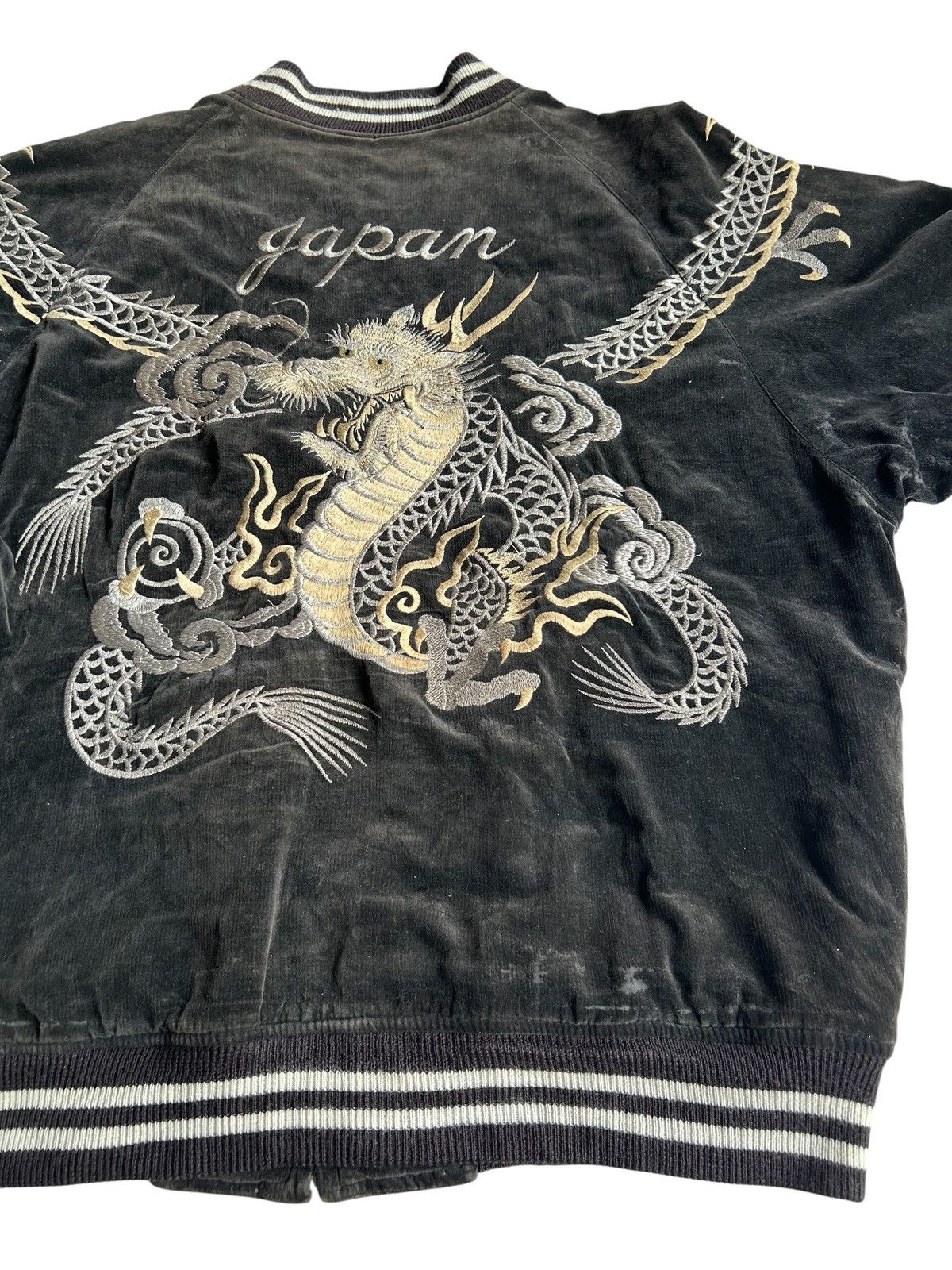 Japanese Brand THRASHED Vintage Sukajan Embroidery Sunfaded Jacket Size US XL / EU 56 / 4 - 15 Thumbnail