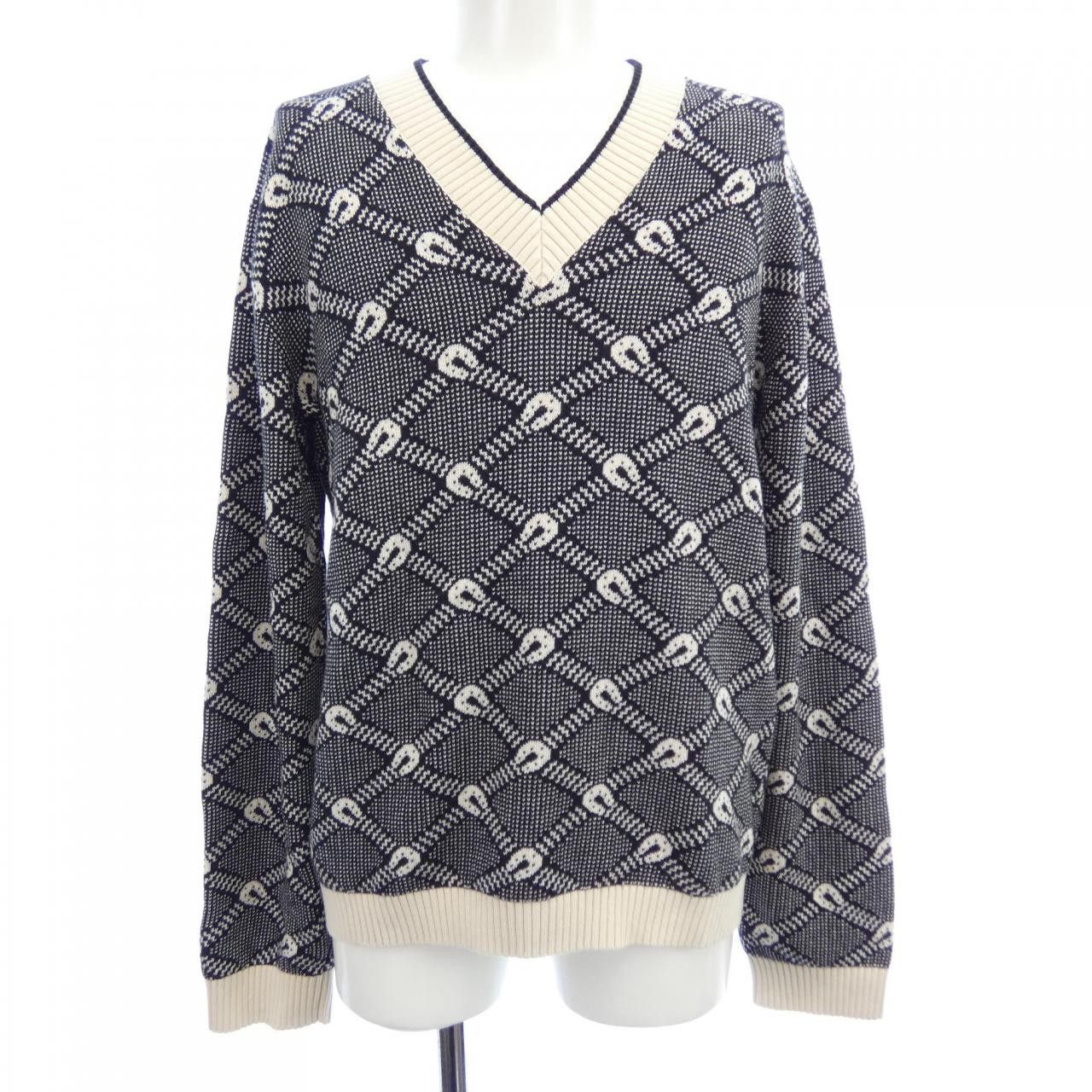 Gucci Gucci Gucci Cashmere Blend Knit Textile Tops 703112XKCCW DUTY FREE for USA Size ONE SIZE - 1 Thumbnail
