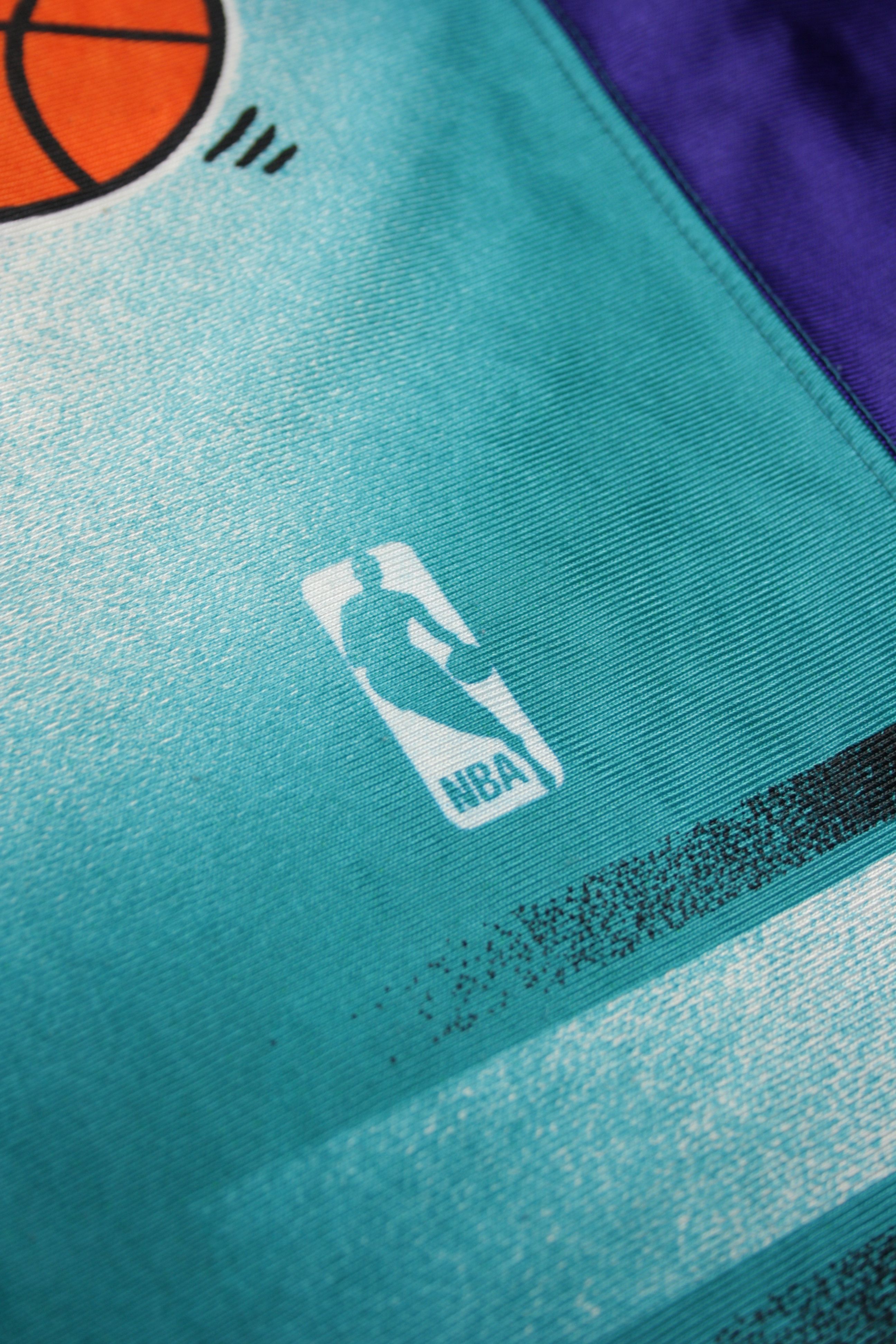 NBA × Nutmeg × Vintage Nutmeg Mills 90s Vintage Charlotte Hornets NBA Satin Jersey Size US XL / EU 56 / 4 - 5 Thumbnail