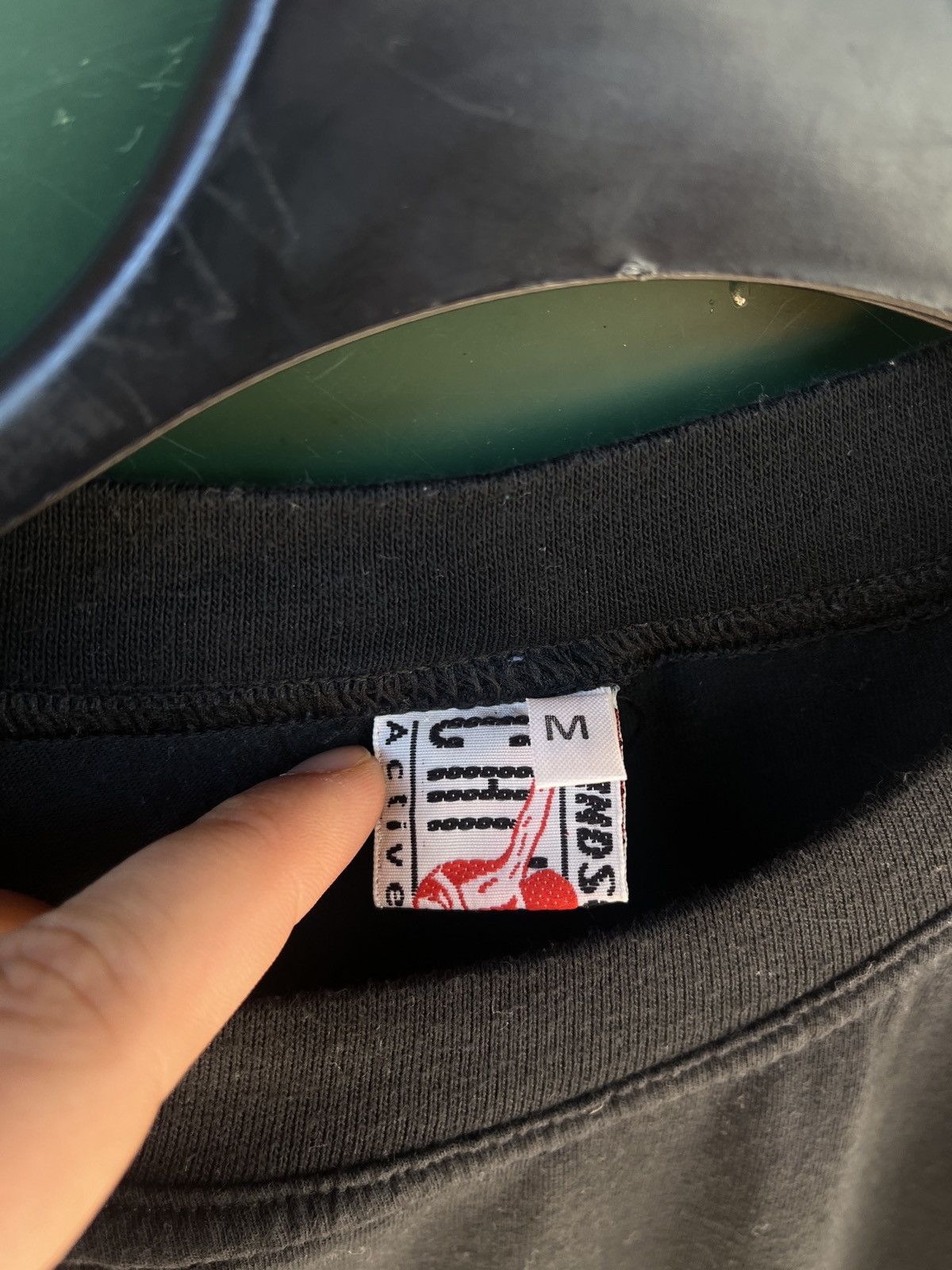 Other 90's Vintage Chiemsee Black Tribal Y2K Windsufring Oakley Size US M / EU 48-50 / 2 - 4 Thumbnail