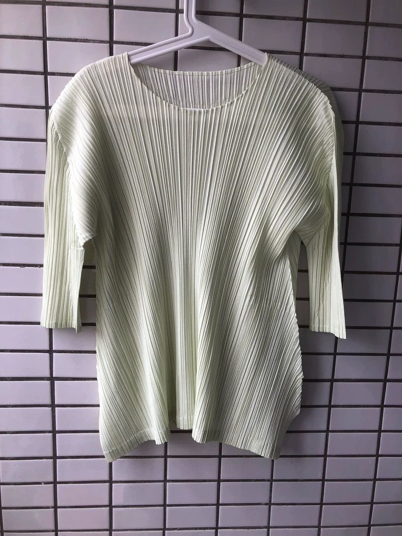 Issey Miyake issey miyake size:3 White pleated short sleeves Size XXS / US 00 / IT 34 - 1 Thumbnail