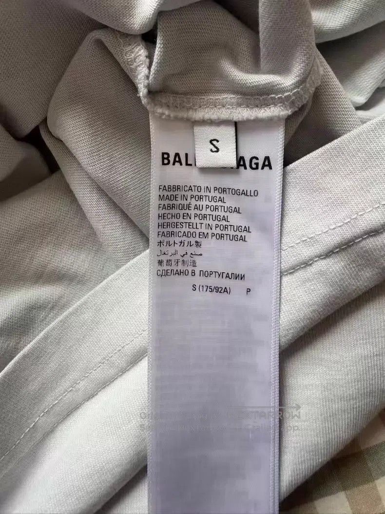 Balenciaga Balenciaga Grey Bat Embroidered Short Sleeve Size US S / EU 44-46 / 1 - 4 Thumbnail