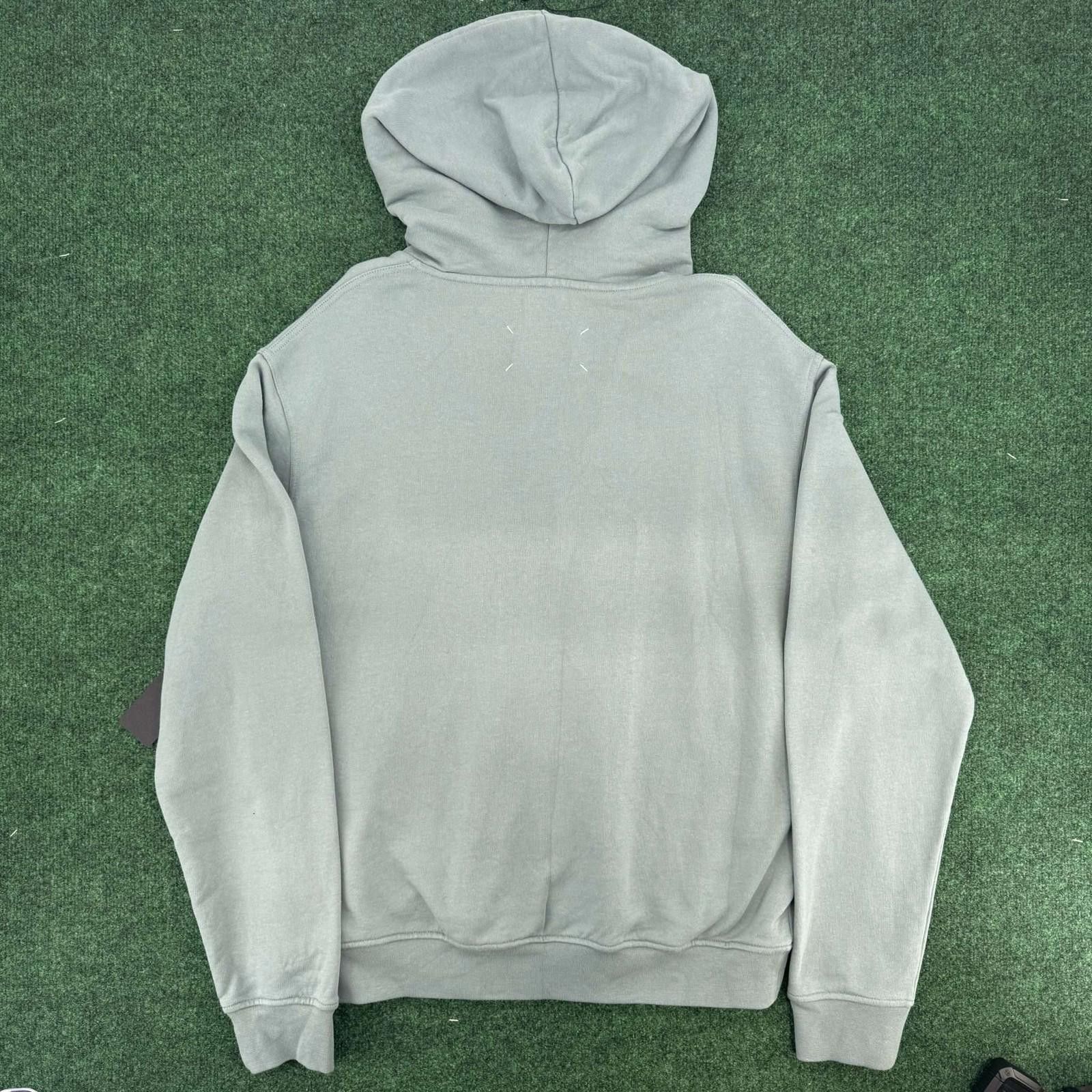 Maison Margiela Maison Margiela Stereotype Hoody XL Used Size US XL / EU 56 / 4 - 10 Thumbnail