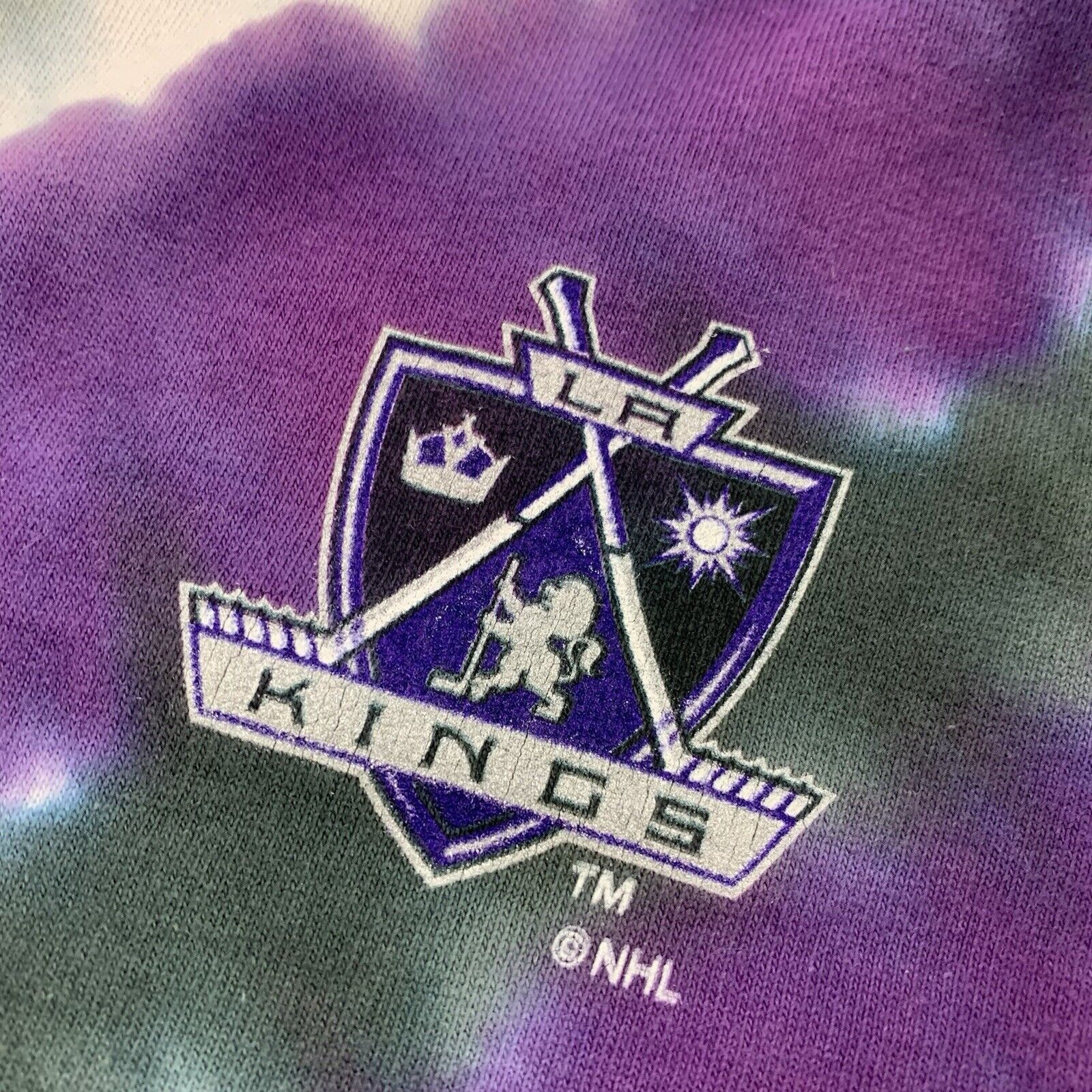 Liquid Blue × Vintage RARE Vintage 90s LA Kings NHL Hockey Tie Dye T-Shirt Size US XL / EU 56 / 4 - 3 Thumbnail