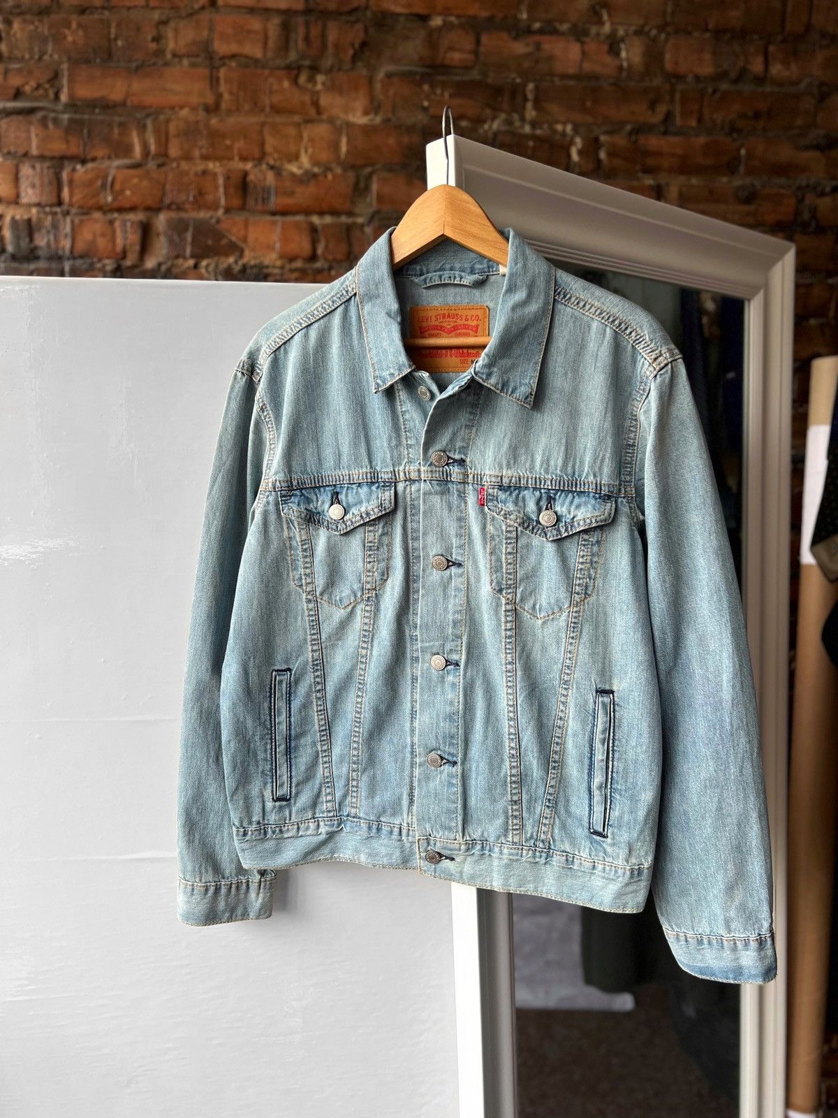Levi's Men’s Blue Denim Jacket
