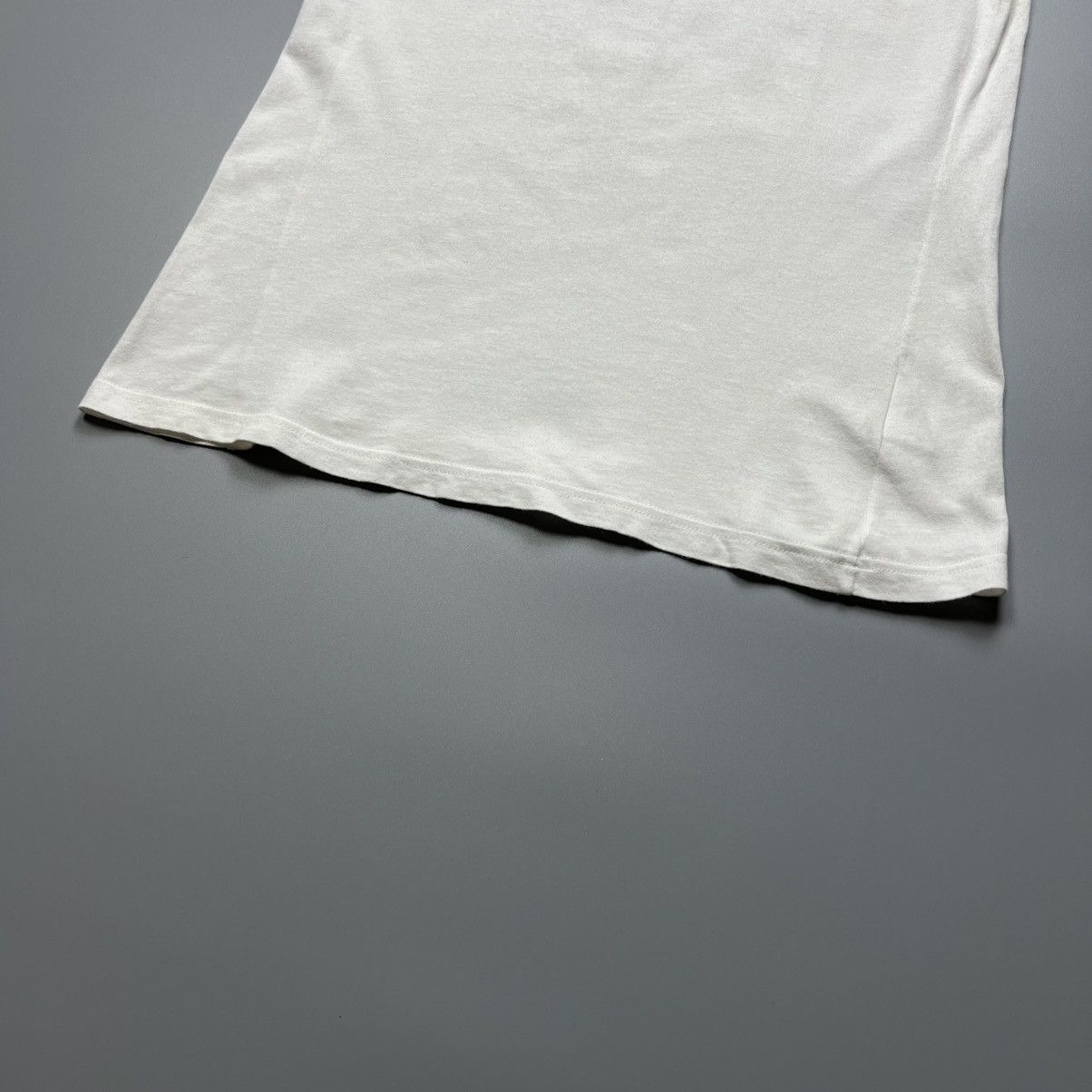 Gucci × Vintage Gucci - Gold Aglet Medal Plain - Tshirt Size M / US 6-8 / IT 42-44 - 3 Thumbnail