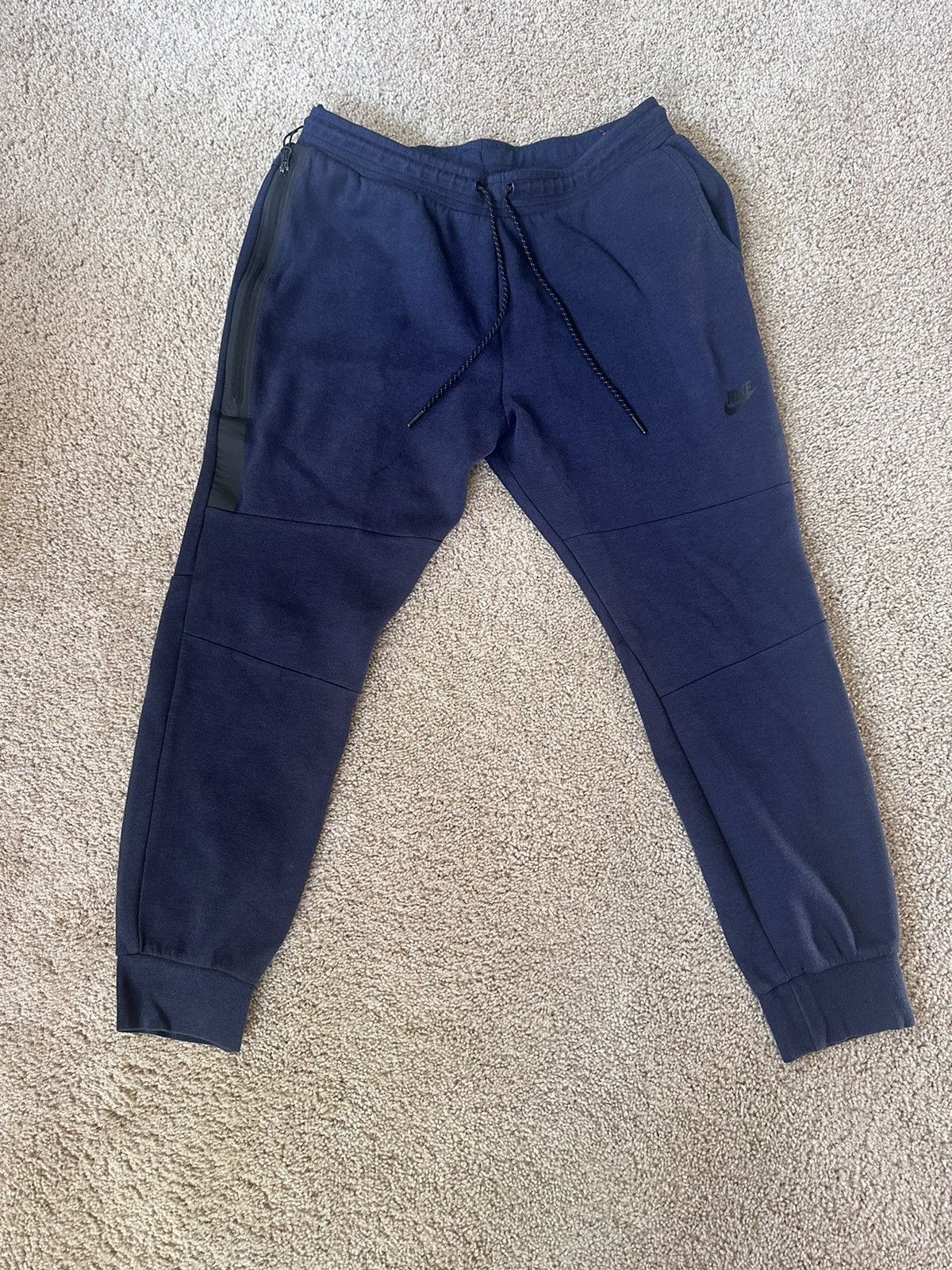Nike Nike Tech Fleece Sweatpants Size US 34 / EU 50 - 1 Thumbnail