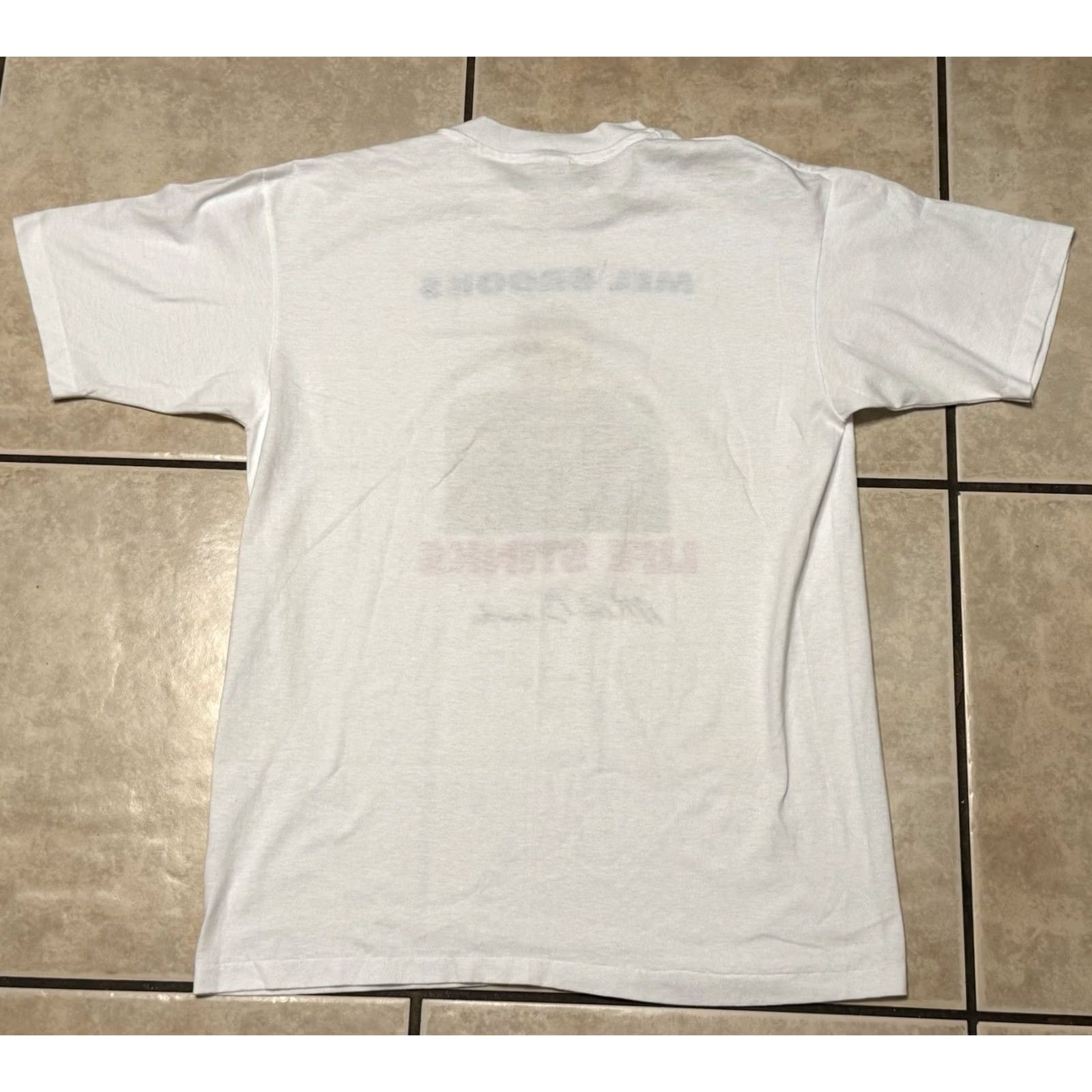 Hanes VINTAGE Mel Brooks Life Stinks Shirt L White 90s MGM Spaceballs Young Frankenstein Hanes Men T-Shirt Crew Neck Short Sleeve Graphic Print 1990s Size US L / EU 52-54 / 3 - 2 Thumbnail