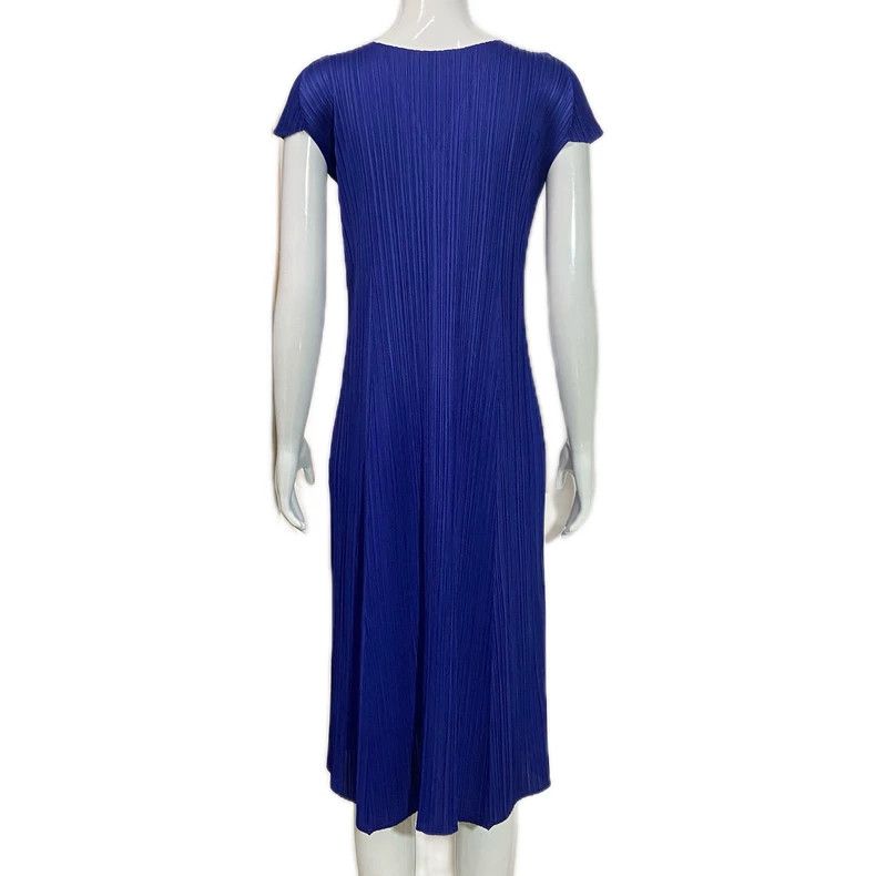 Issey Miyake Issey Miyake size:3 Blue pleated dress Size XS / US 0-2 / IT 36-38 - 2 Thumbnail