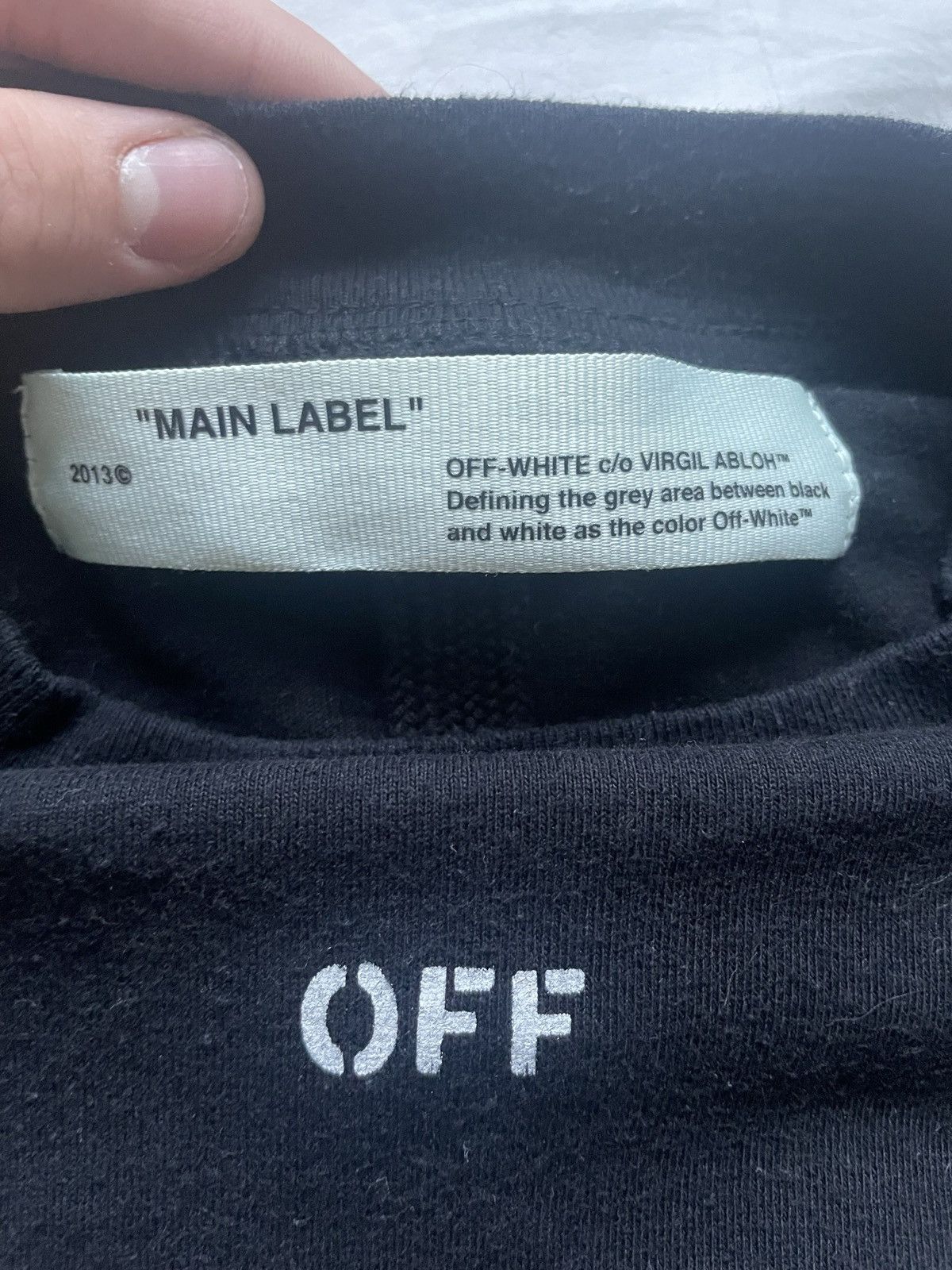 Off-White OFF-WHITE LONG SLEEVE SKULLS MOCK TEE Size US L / EU 52-54 / 3 - 3 Thumbnail