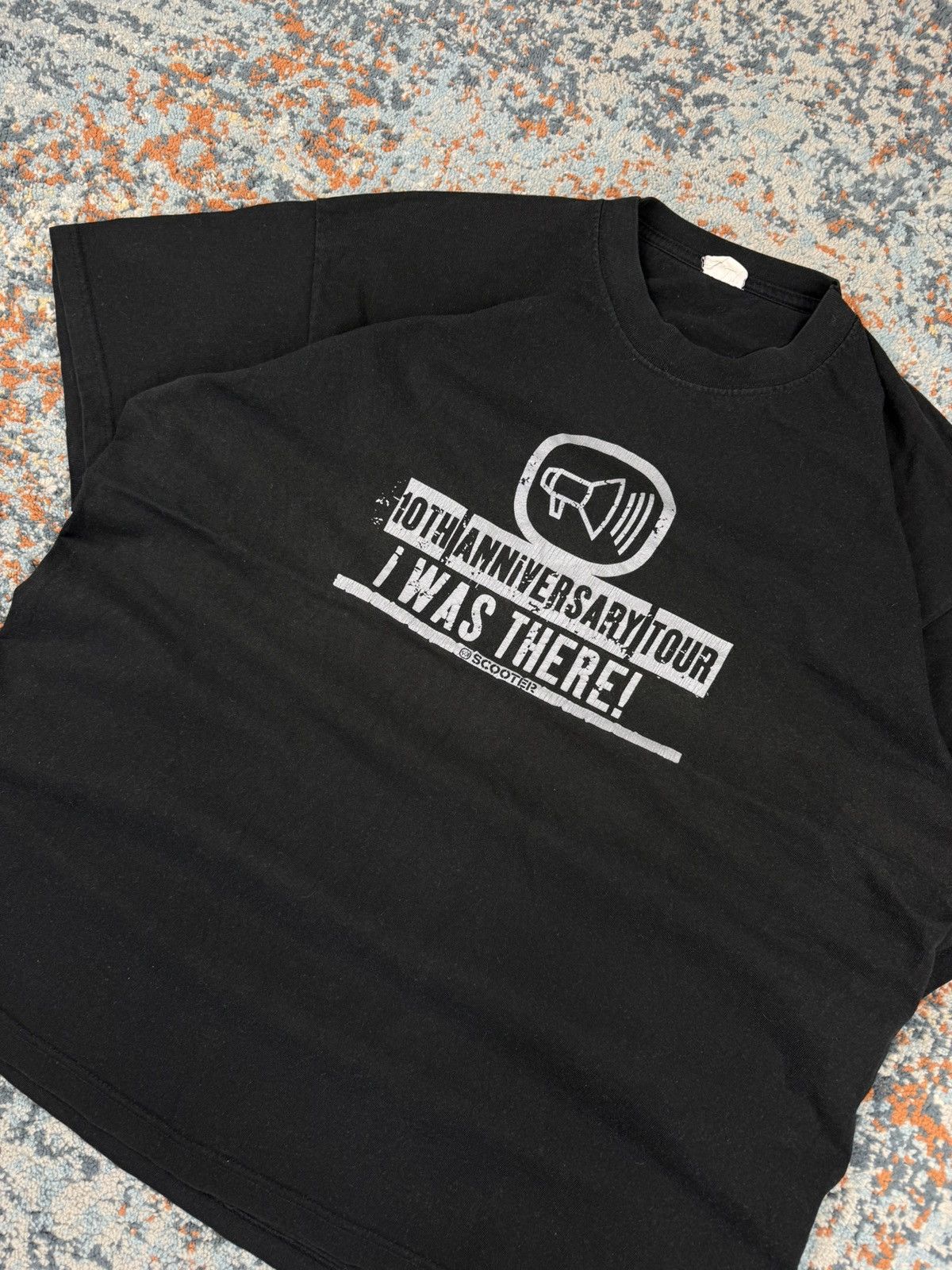 Band Tees × Vintage Vintage 2004 Scooter we like it loud tour graphic band tee Size US XL / EU 56 / 4 - 5 Thumbnail