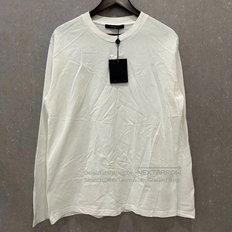 Louis Vuitton Embossed Logo Sweatshirt XL.