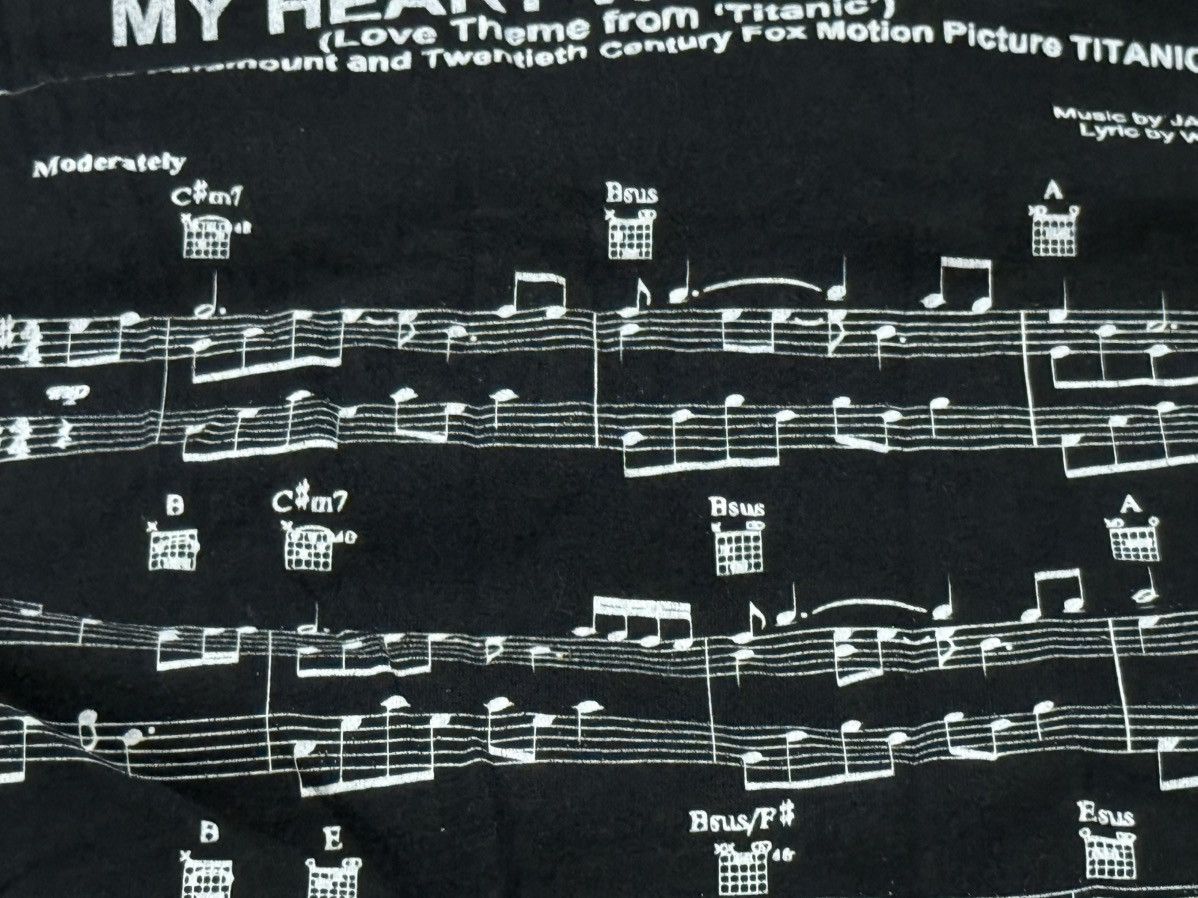 Vintage Vintage 90s Titanic Leonardo DiCaprio Bootleg T Shirt Size US XS / EU 42 / 0 - 11 Thumbnail