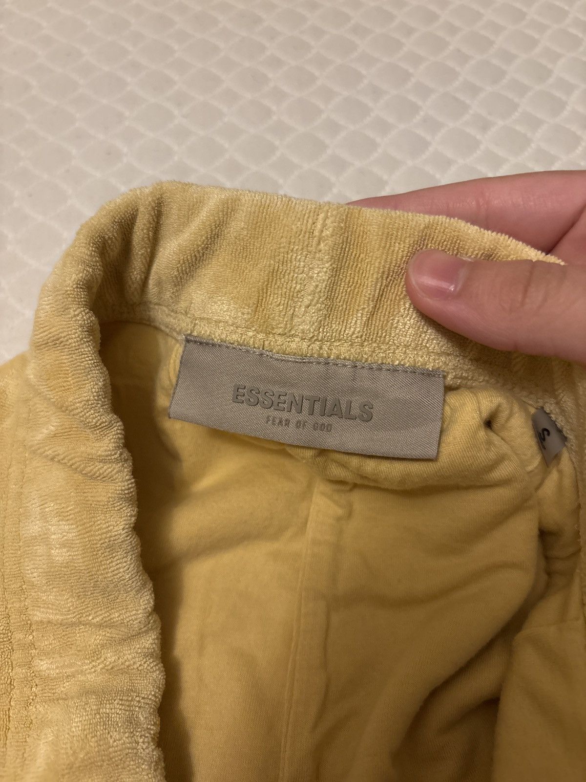 Essentials Fear Of God Essentials Shorts Size US 30 / EU 46 - 3 Thumbnail