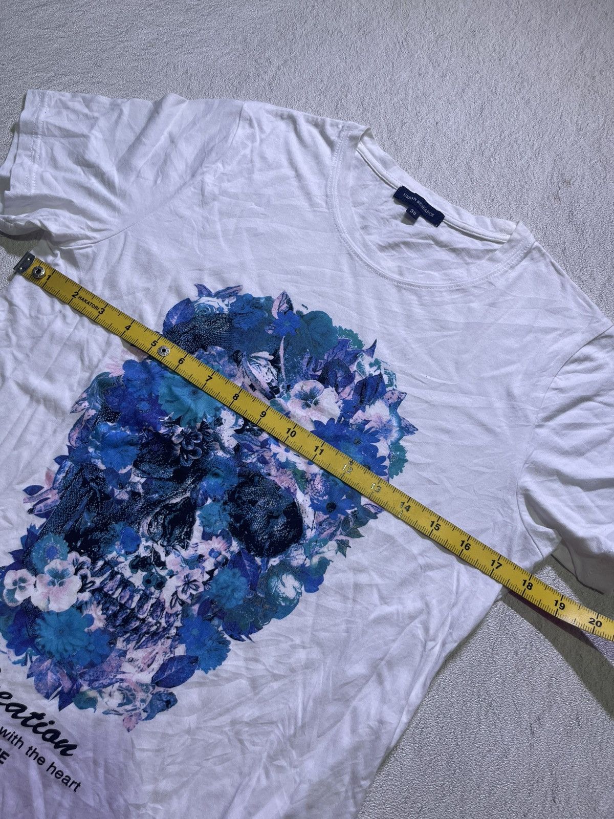 Japanese Brand Y2K URBAN RESEARCH short sleeve tshirt big skull motif Size US M / EU 48-50 / 2 - 8 Thumbnail