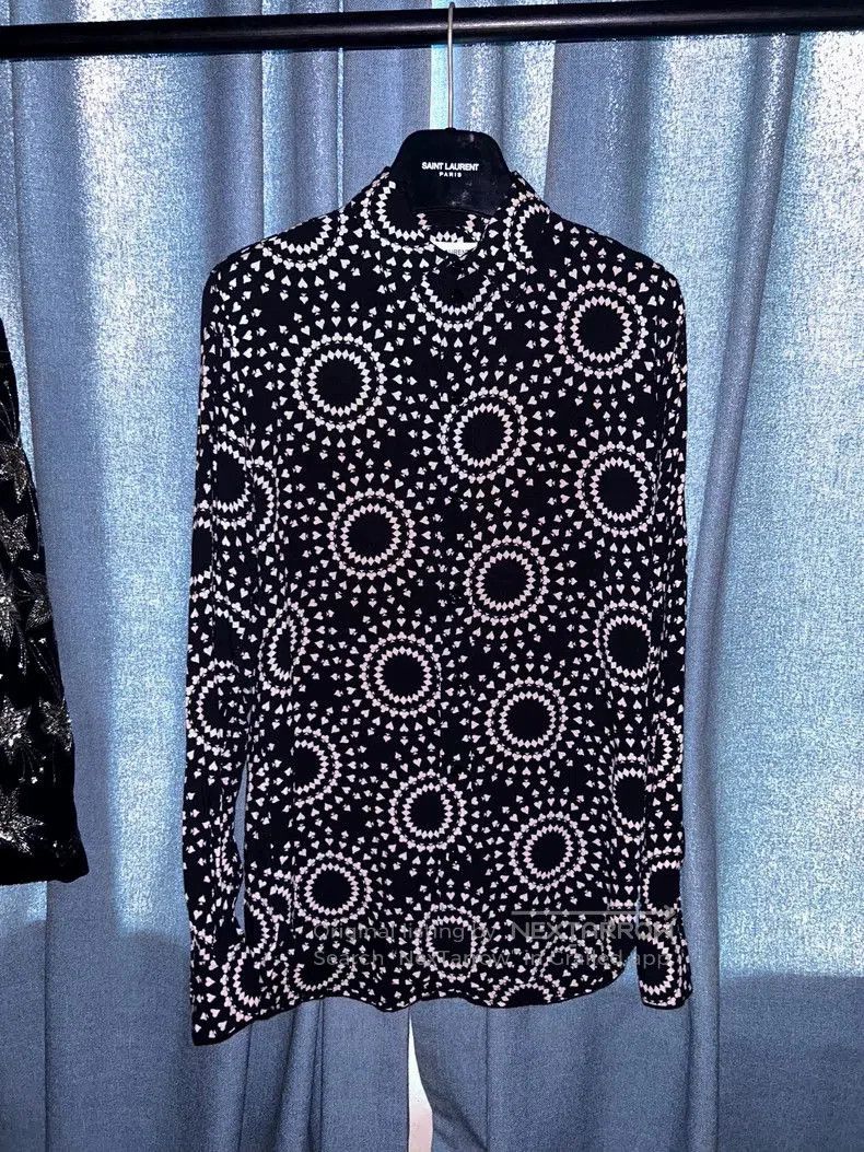 Saint Laurent Paris Saint Laurent Heart Poker Print Shirt. Size US S / EU 44-46 / 1 - 1 Thumbnail