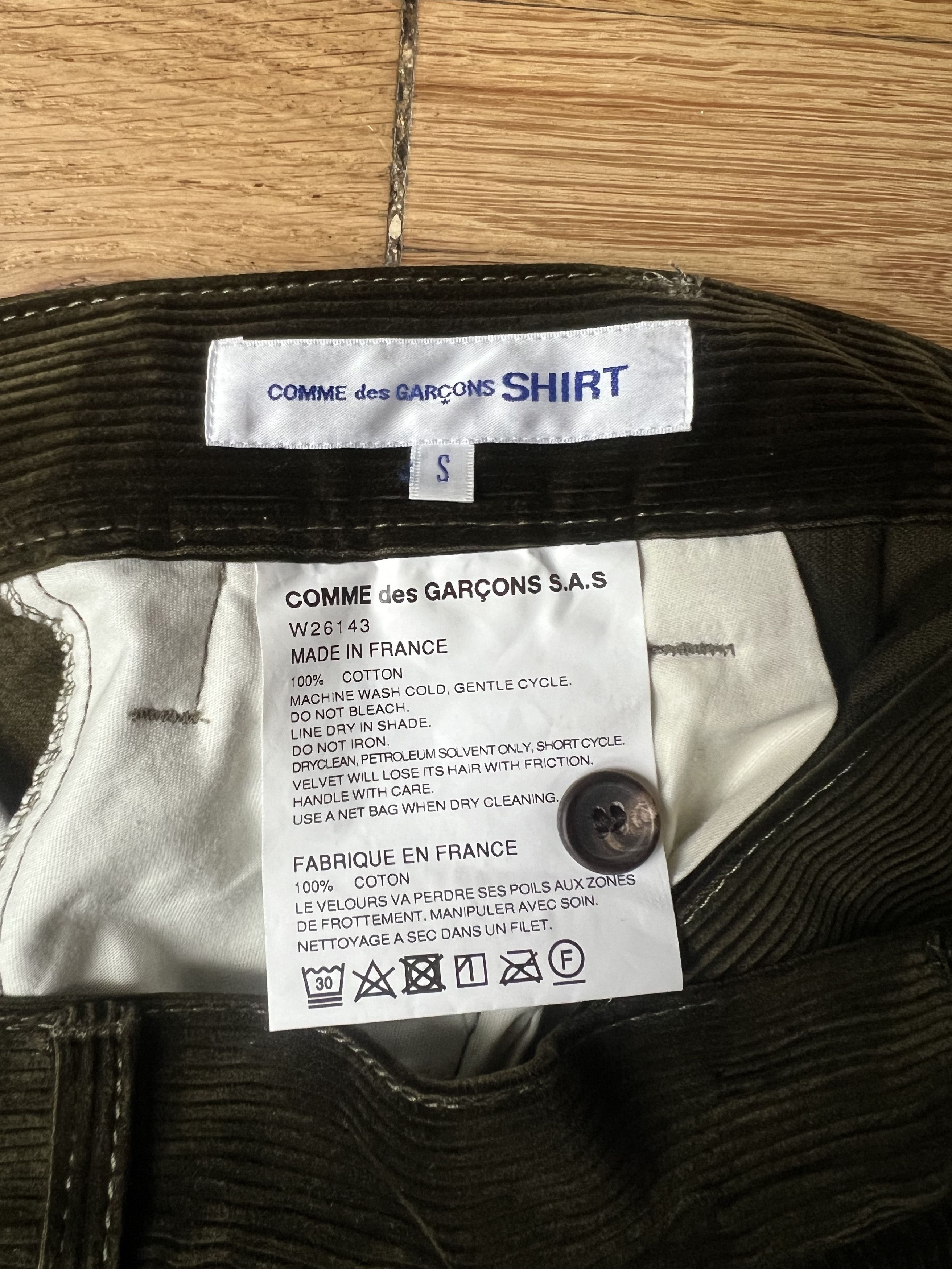 Comme des Garcons SHIRT Comme des Garcons Corduroy Shorts Size US 30 / EU 46 - 3 Thumbnail