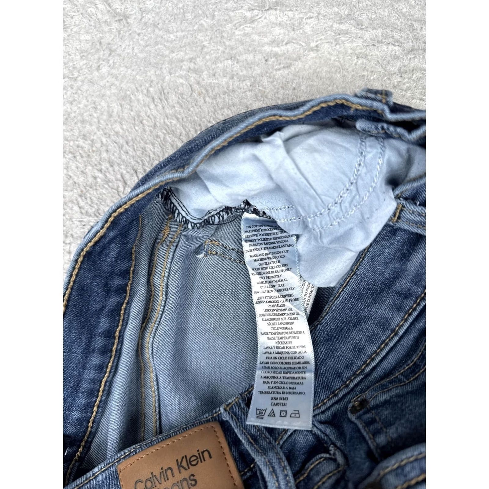 Calvin Klein Calvin Klein Jeans Womens Straight Jeans 2/26 Blue Wash Mid Rise Stretch Size 26" / US 2 / IT 38 - 6 Thumbnail