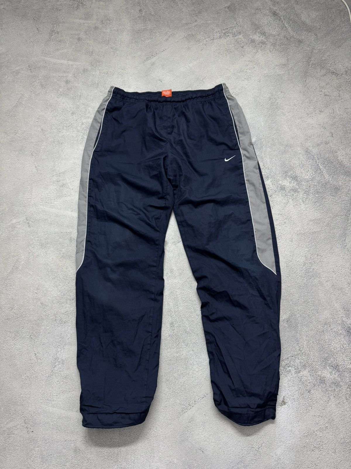 Nike Vintage Y2K Nike Nylon Mini Swoosh Drill Pants 00’s Size US 32 / EU 48 - 4 Thumbnail