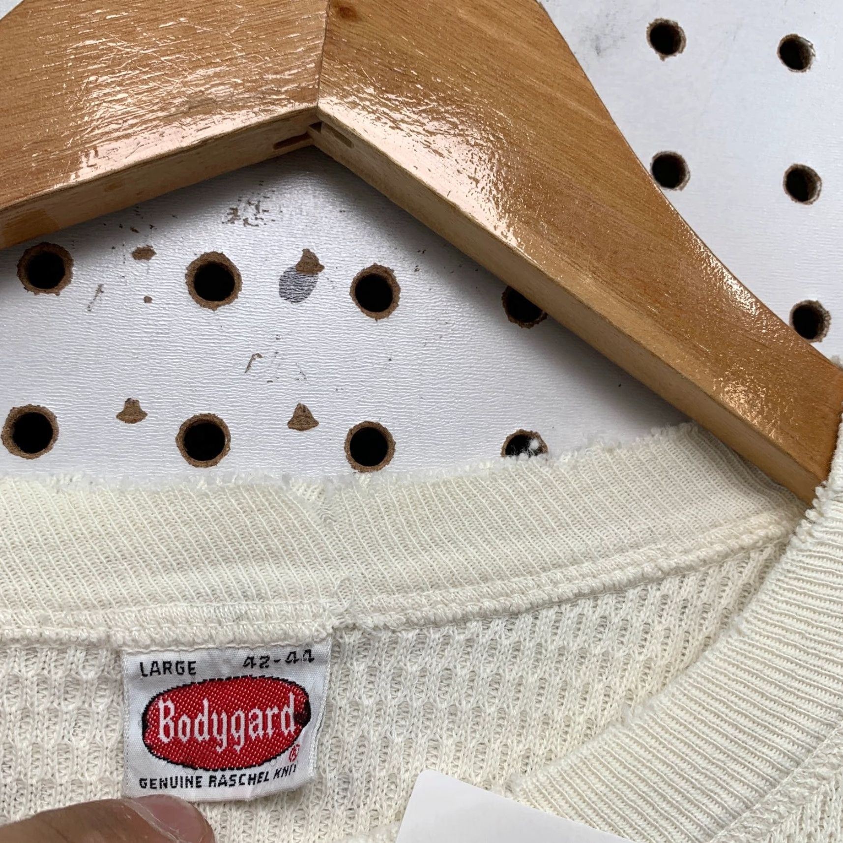 Vintage VINTAGE Bodygard T-Shirt Shirt Mens L Beige Thermal Waffle Knit Long Sleeve 50s 60s Cotton Grunge Winter Fall Spring Mens Size US L / EU 52-54 / 3 - 4 Thumbnail
