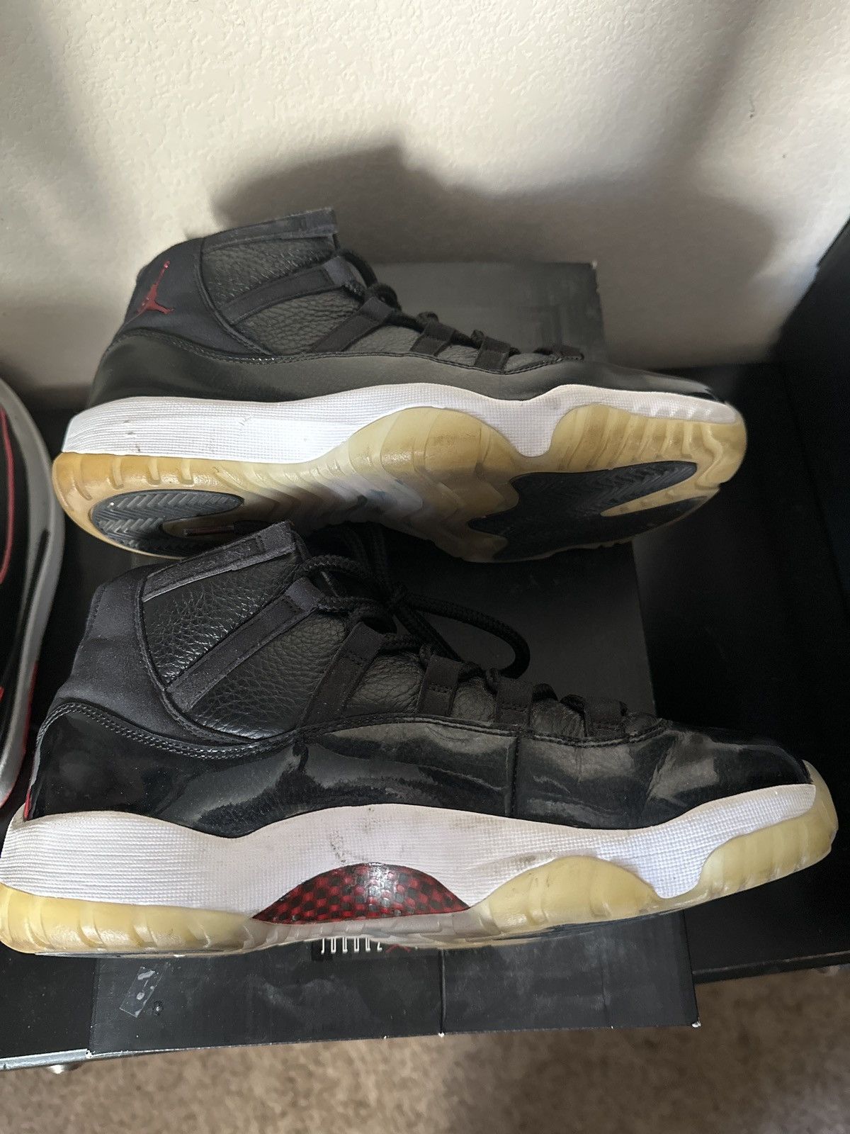 Jordan Brand Jordan Infared 11s Size 9.5 Size US 9.5 / EU 42-43 - 5 Thumbnail