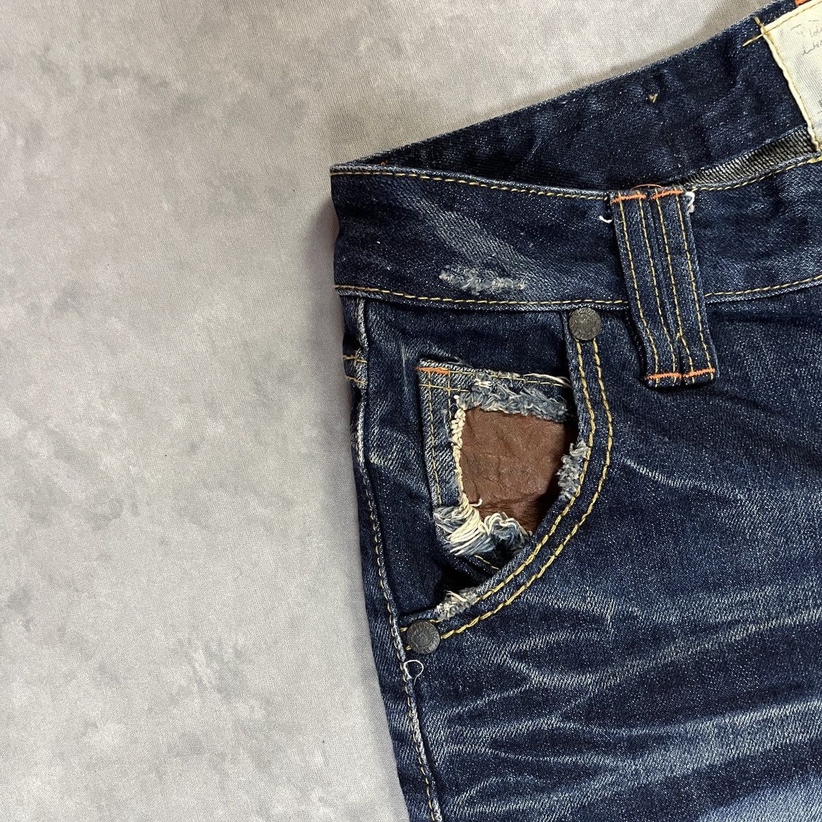 Japanese Brand 2000s Lolita Jeans - Distressed y2k Shorts Leather Pocket Size 33" - 3 Thumbnail