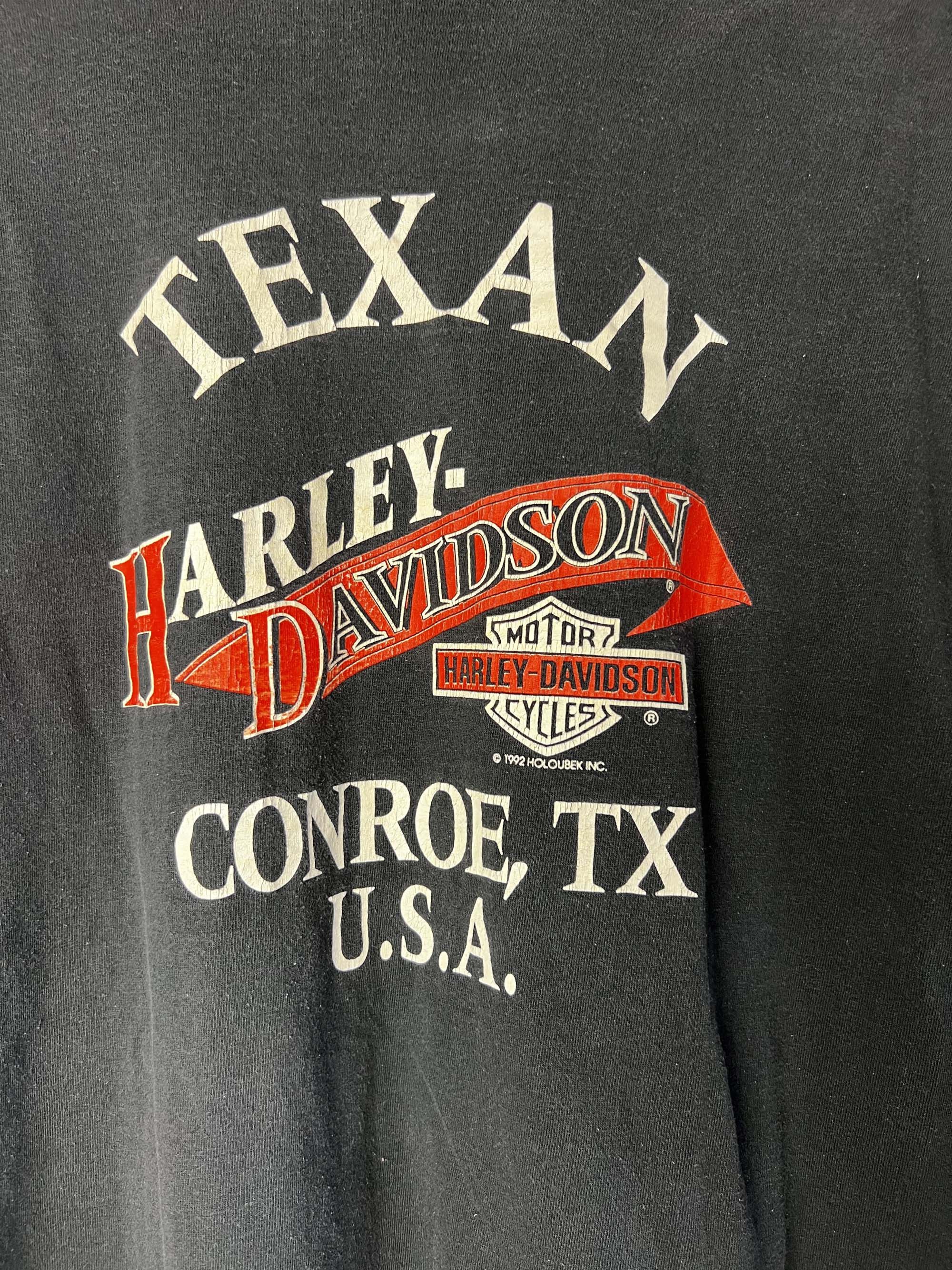 Harley Davidson Vintage 1992 Harley Davidson Motorcycles Conroe, TX T-Shirt Size US XL / EU 56 / 4 - 12 Thumbnail