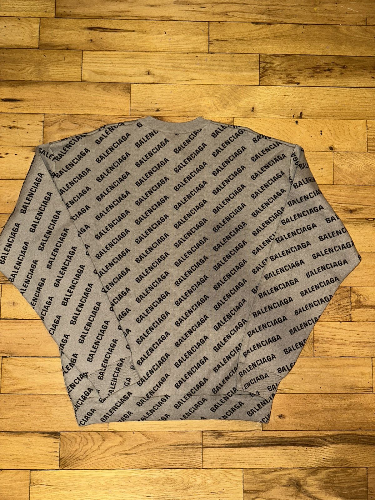 Balenciaga Balenciaga Crewneck Size US XS / EU 42 / 0 - 2 Thumbnail