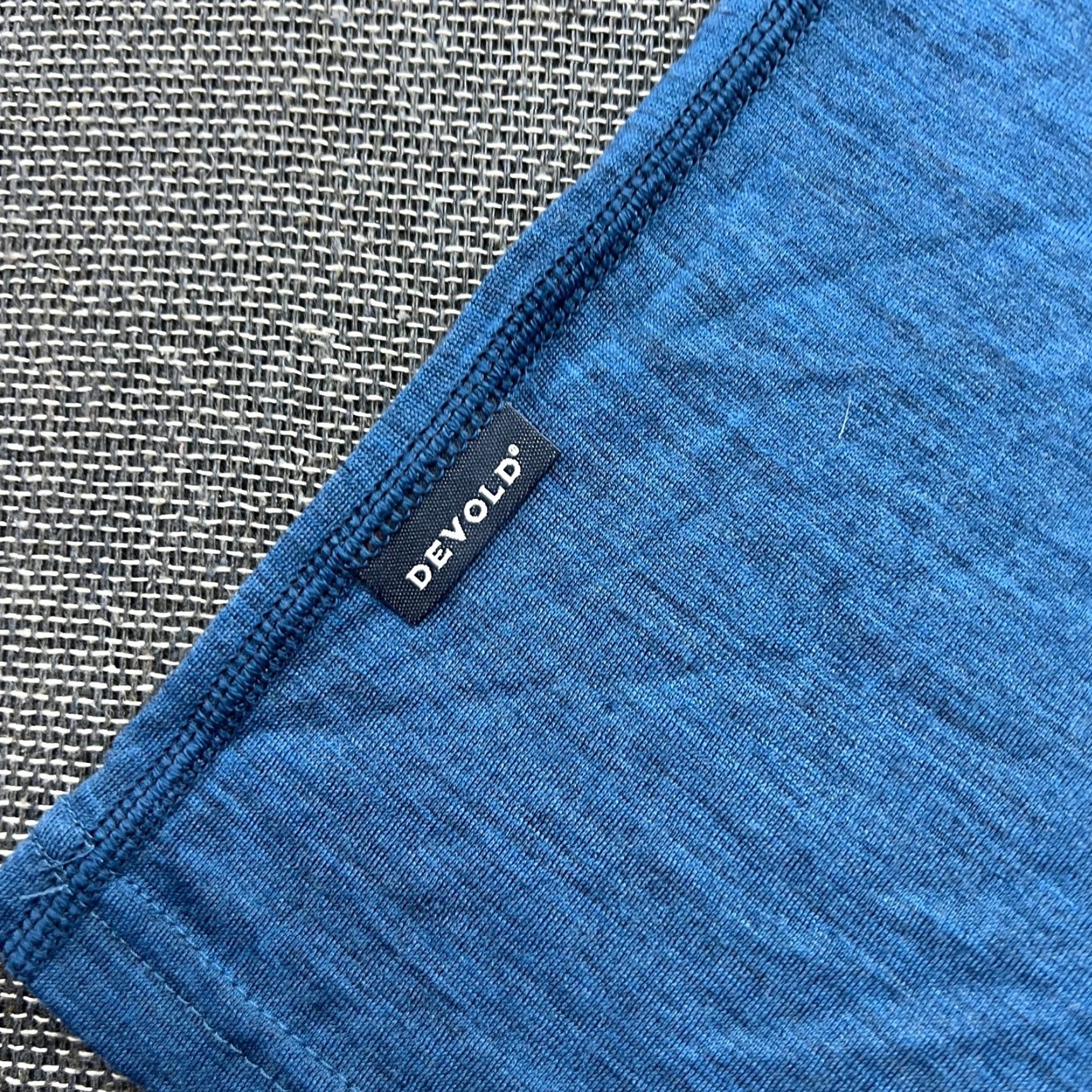 Vintage DEVOLD Neck Warmer 100% Merino Wool One Size Tube Scarf Outdoor Gaiter Unisex Adults Blue Balaclava Size ONE SIZE - 2 Thumbnail
