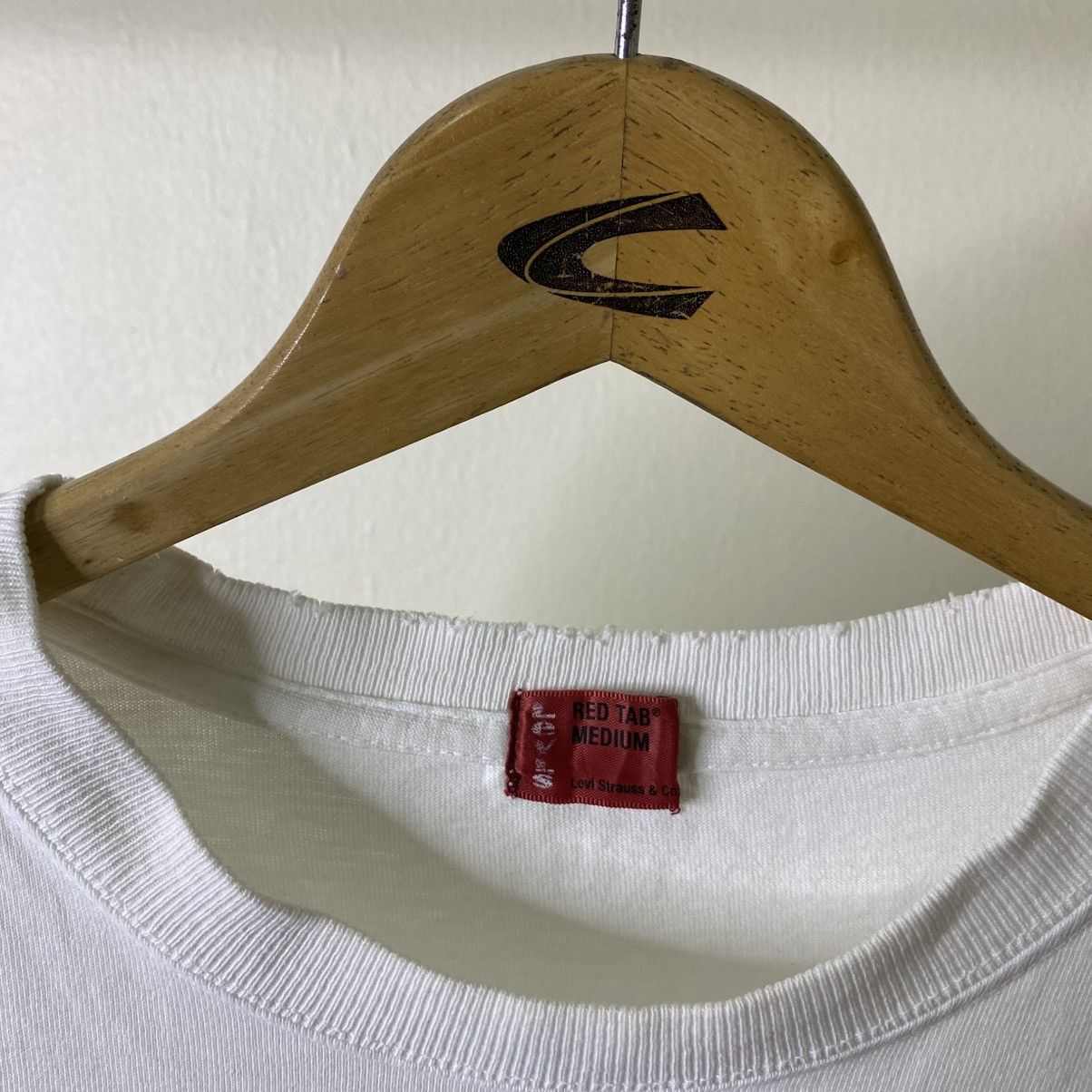 Levi's Vintage 1990s Levis Big Back Graphic T Shirt Size US M / EU 48-50 / 2 - 4 Thumbnail