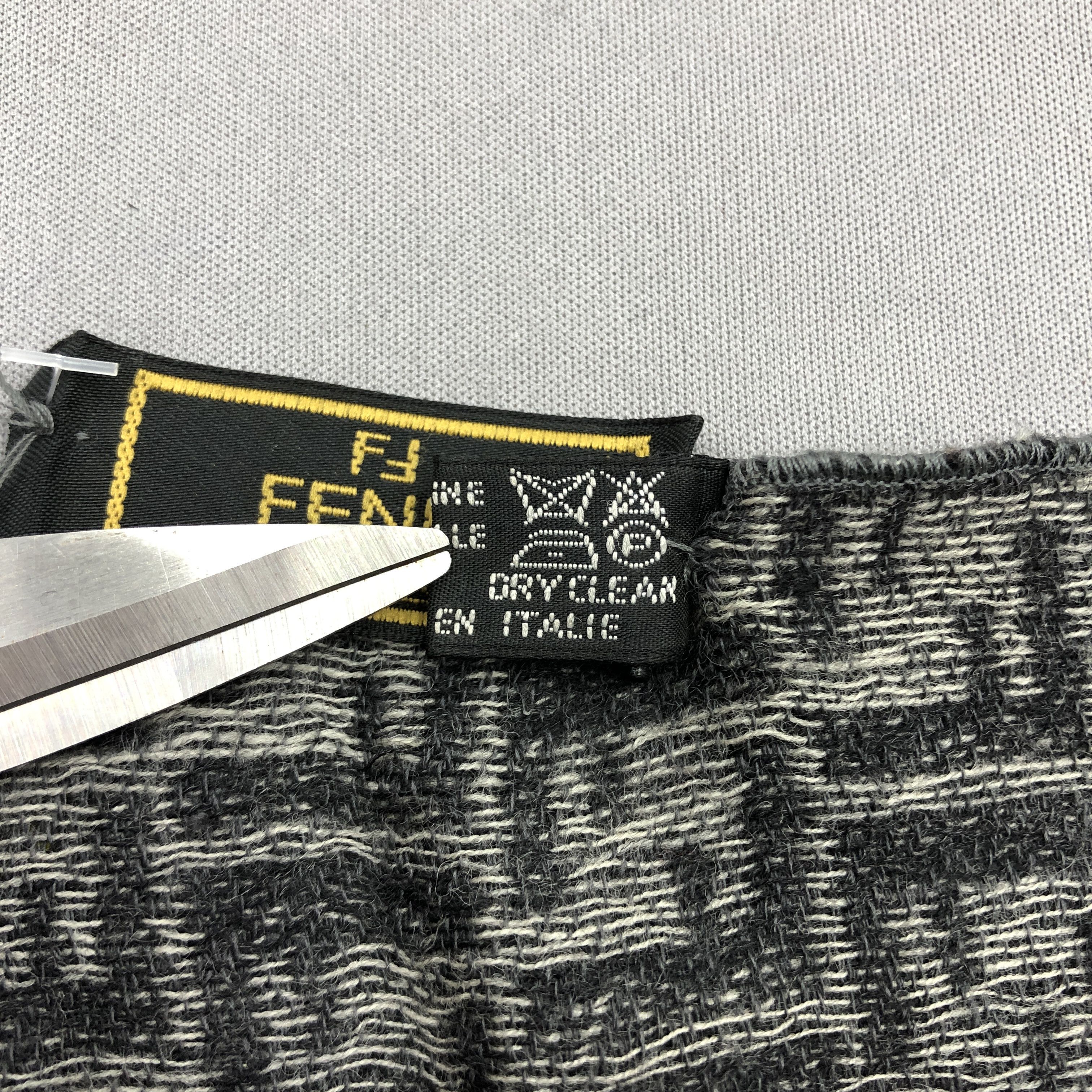 Fendi Vintage Y2K Fendi Scarf Muffler FF Roma Monogram Wool Scarve Size ONE SIZE - 6 Thumbnail