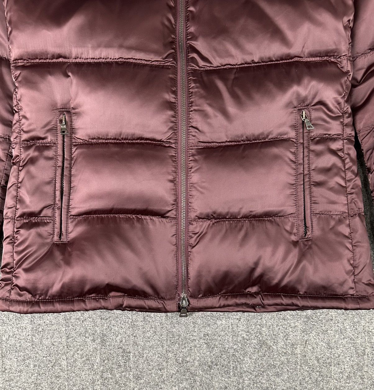 Prada Prada - 09 Down Zip-Up Nylon Hooded Jacket Fox Fur - Maroon Size M / US 6-8 / IT 42-44 - 9 Thumbnail