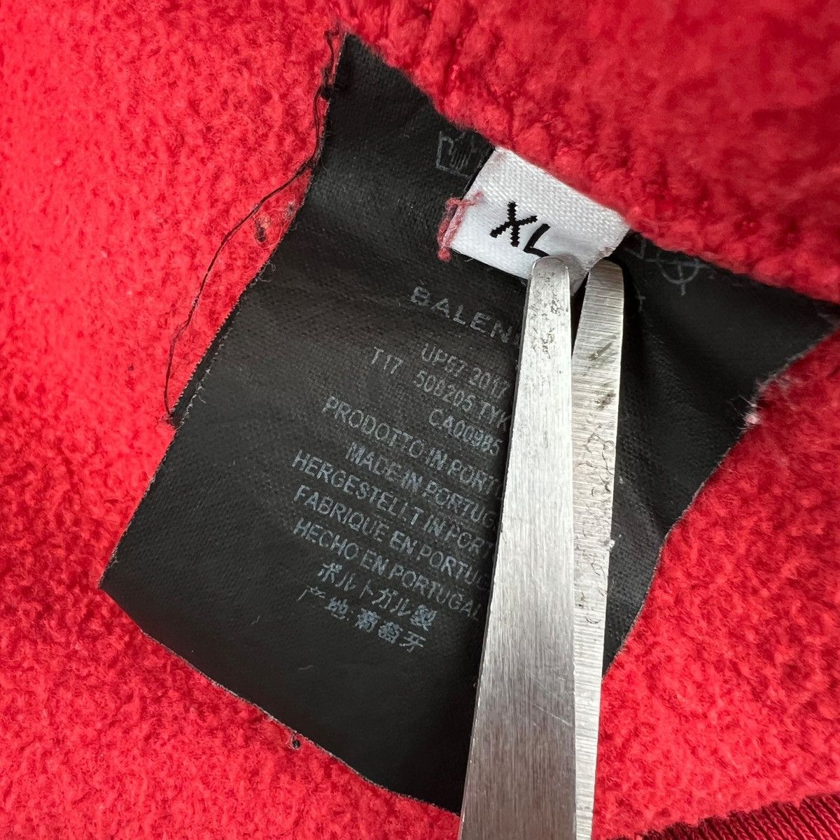 Balenciaga Balenciaga Europe Red Hoodie Size US XL / EU 56 / 4 - 5 Thumbnail