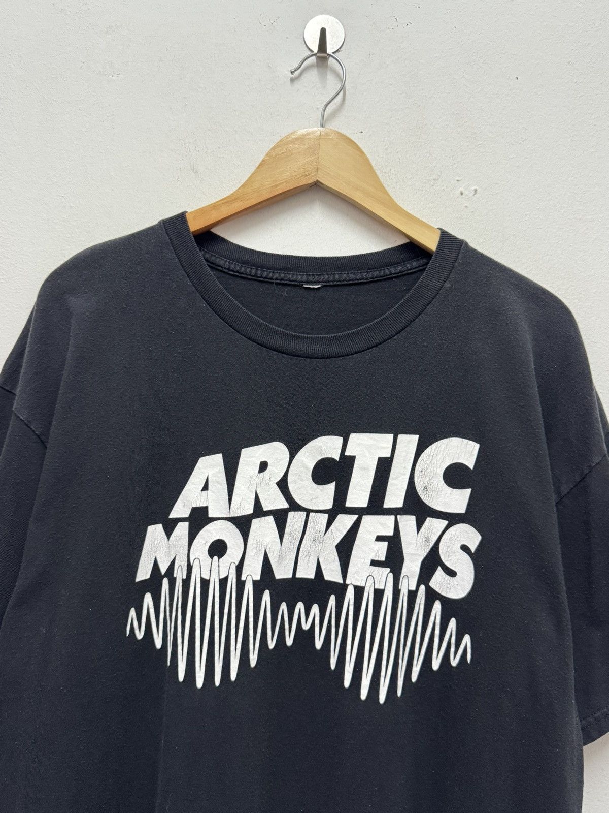 Band Tees Arctic monkeys Album 2013 Size US L / EU 52-54 / 3 - 3 Thumbnail