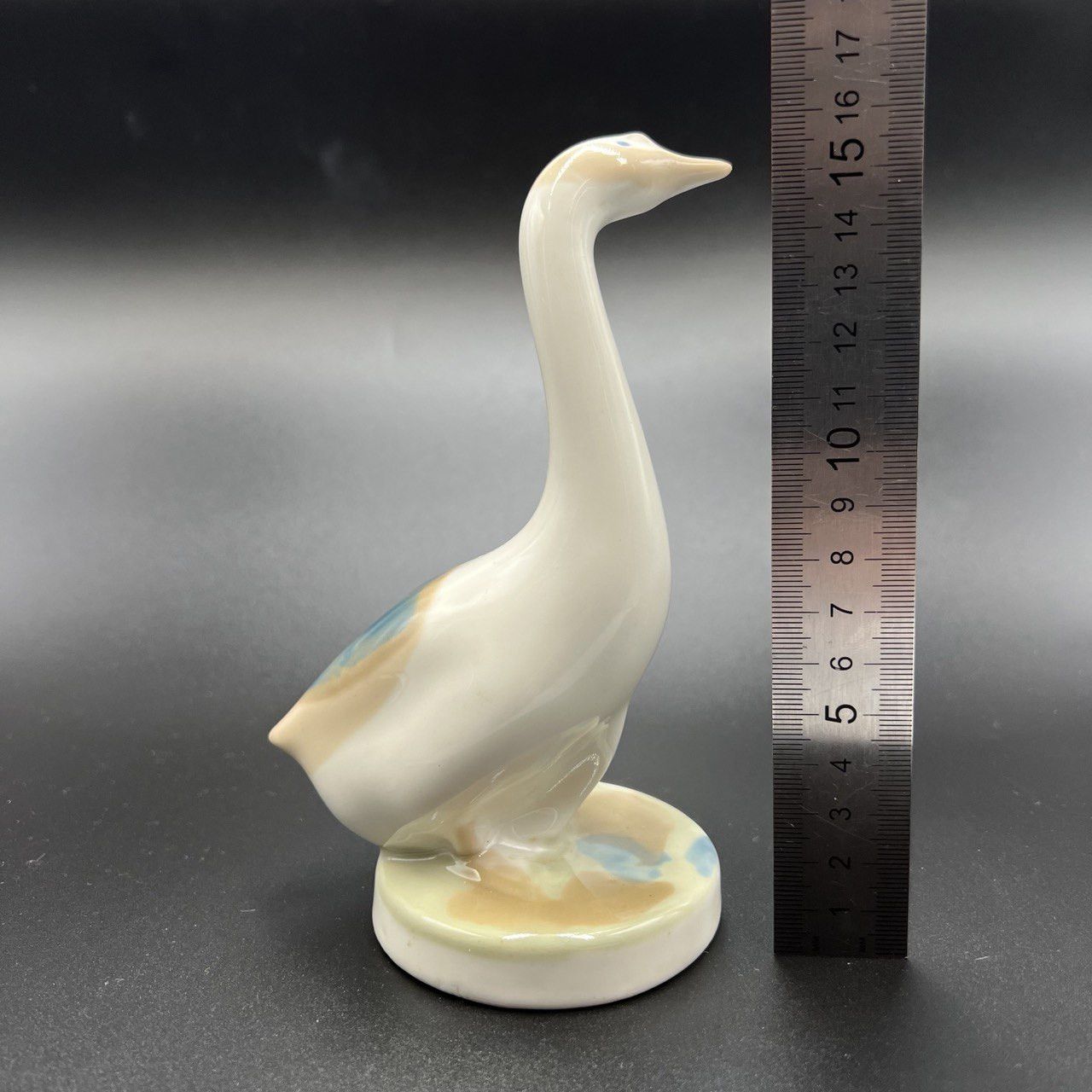 Vintage Vintage Porcelain Figure Statue Goose Marked Gorodnitsa Size ONE SIZE - 2 Thumbnail