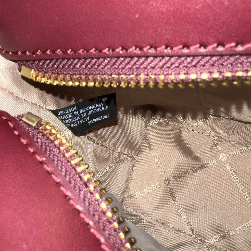 Michael Kors MICHAEL KORS JET SET SMALL ZIP CROSSBODY MK BAG 2 TONE OXBLOOD MERLOT PINK LOGO Size ONE SIZE - 10 Thumbnail