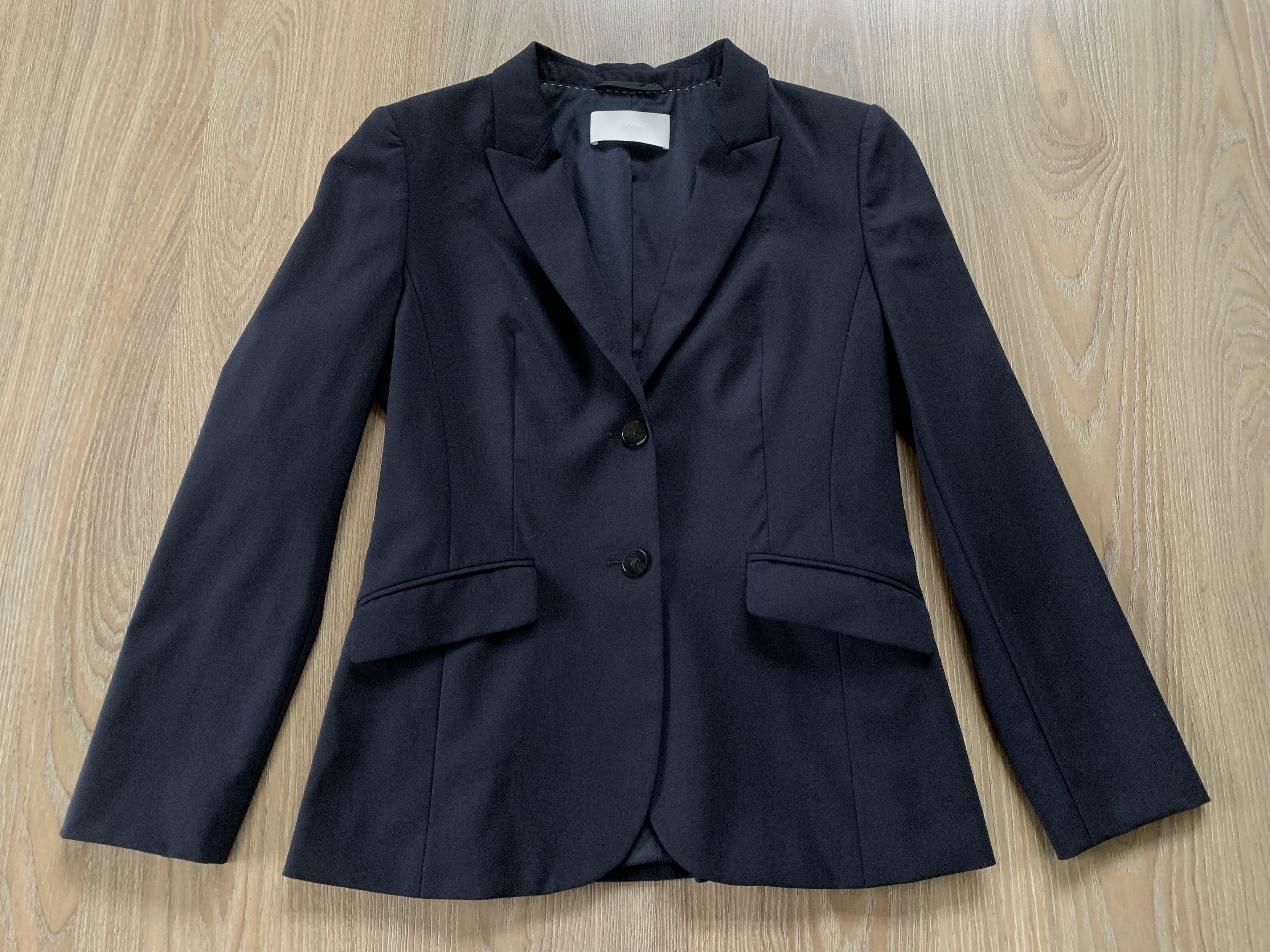 Hugo Boss Hugo Boss Classic Wool Blazer Size S / US 4 / IT 40 - 2 Thumbnail