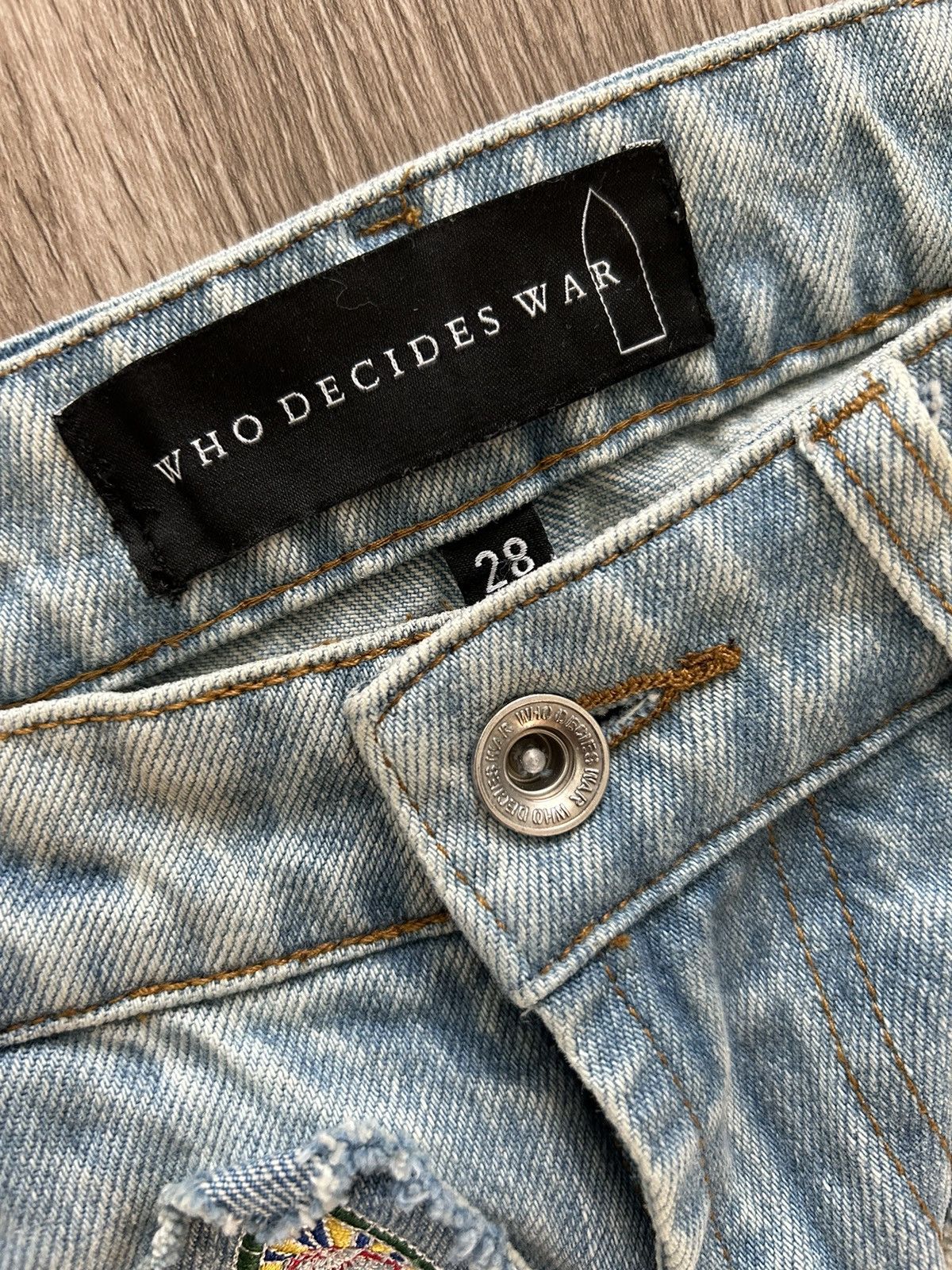 Who Decides War WDW Stain Glass Patch Flare “Coliseum Fusion” Denim Jeans Size US 29 - 8 Thumbnail