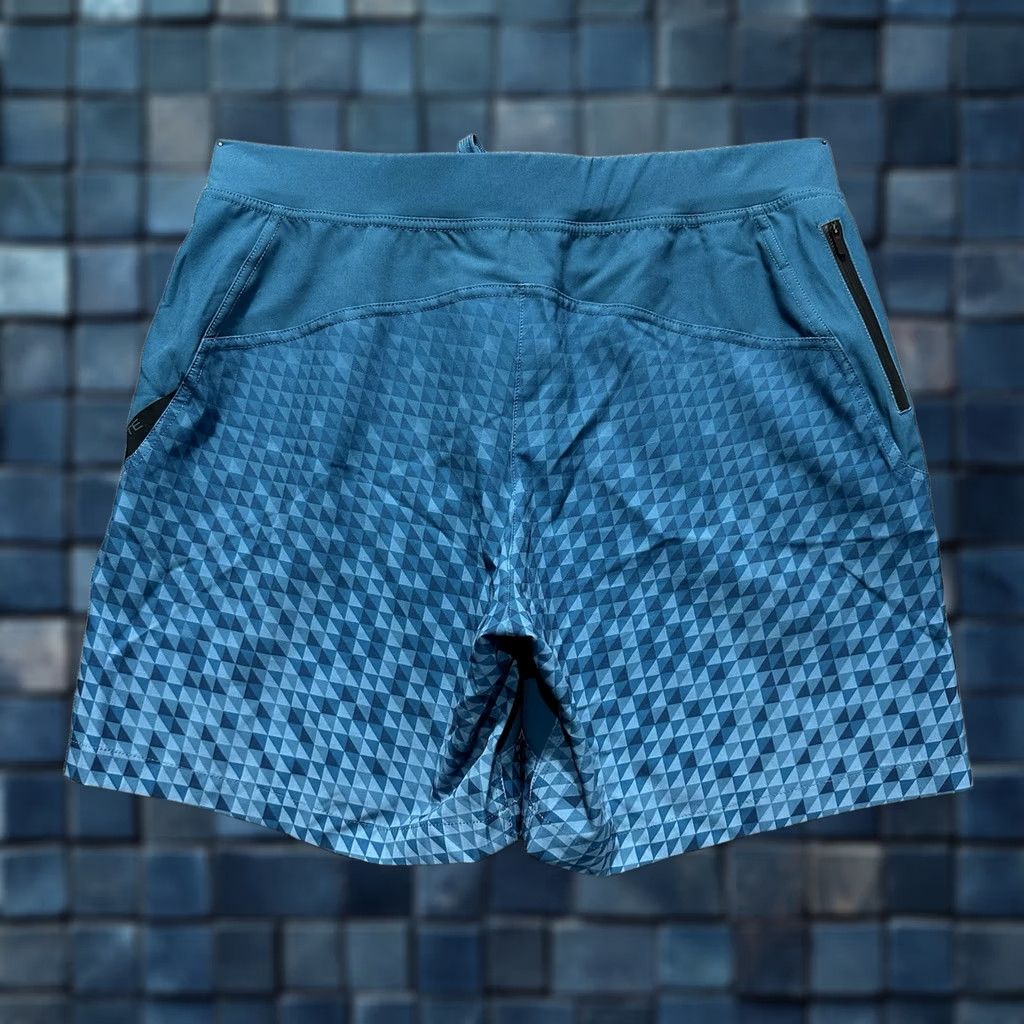 Vintage HYLETE Shorts Mens M Teal Geometric Quad Cut Performance Stretch EUC Size US 32 / EU 48 - 1 Thumbnail