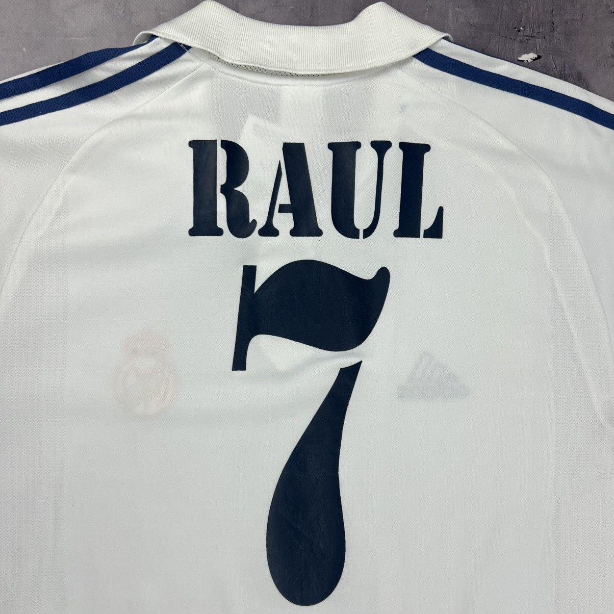 Adidas Rare! Raul 7 Real Madrid Adidas Soccer Jersey Shirt 00s Size US M / EU 48-50 / 2 - 5 Thumbnail