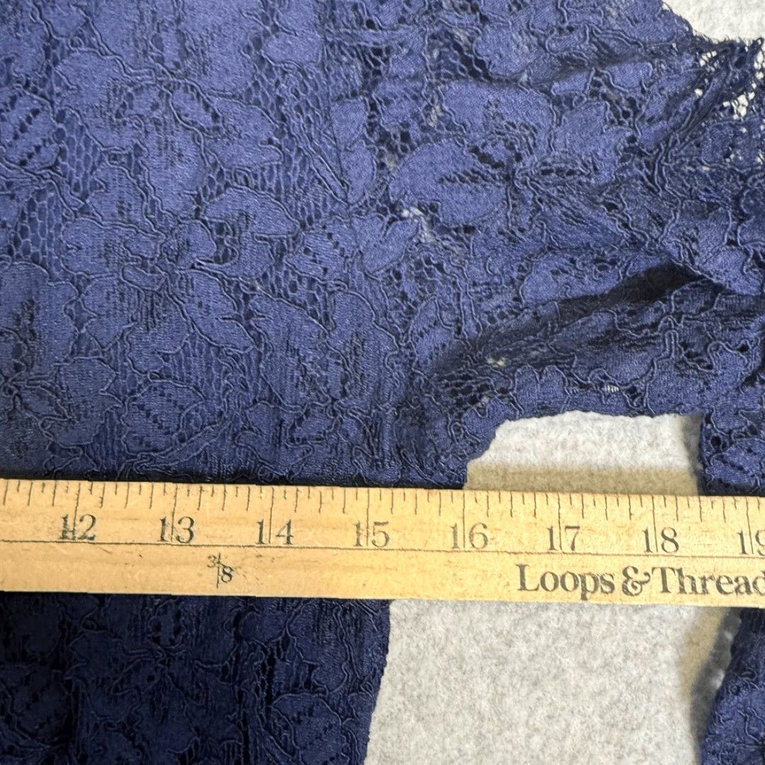 Diane von Furstenberg Diane Von Furstenberg Womens Dress Shift Floral Lace Zarita Navy Blue S Short A-Line Blue Womens Mens? Size S / US 4 / IT 40 - 2 Thumbnail