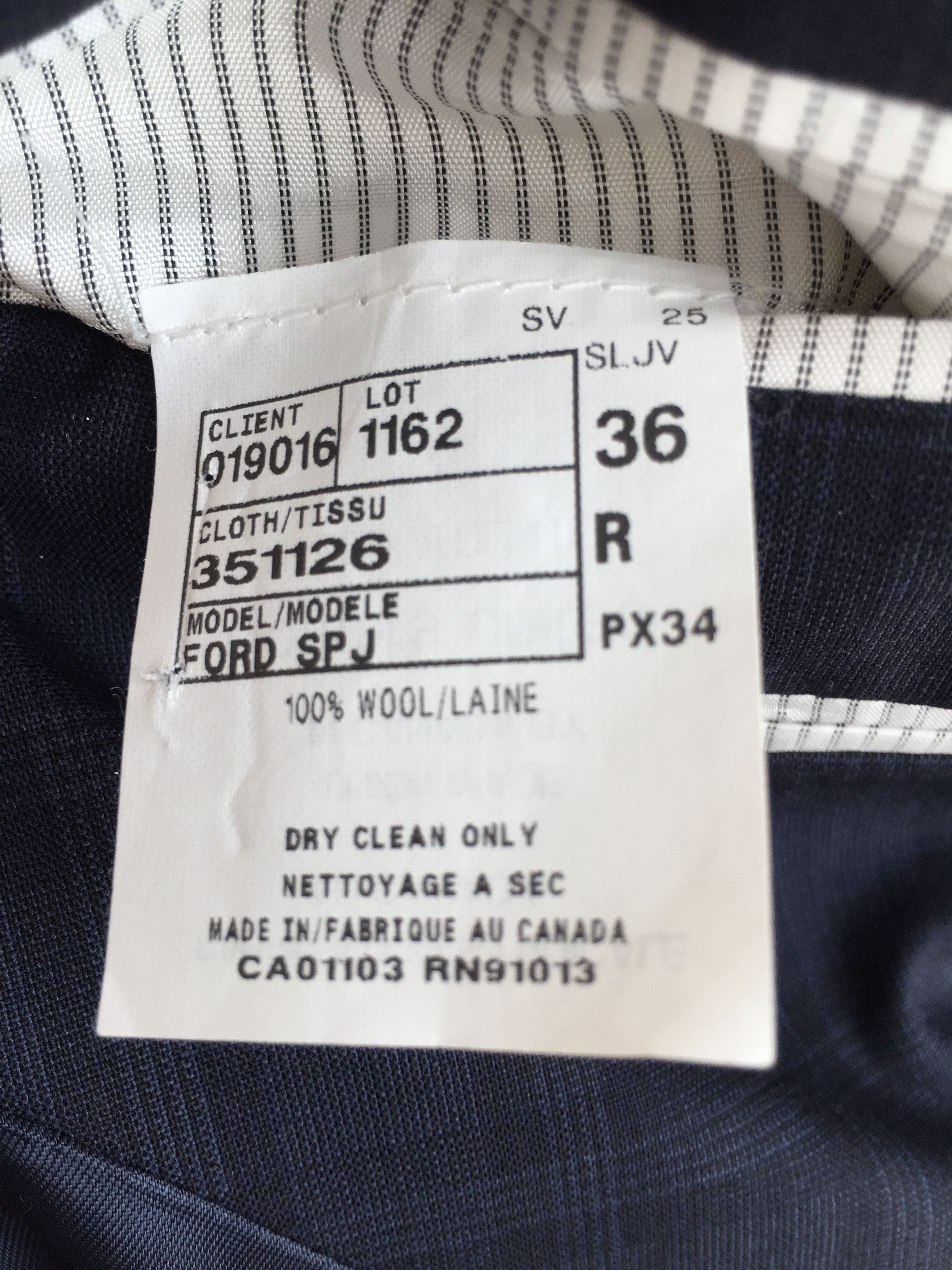 Saks Fifth Avenue “Modern-Fit Check Wool Blazer” Size 36R - 8 Thumbnail